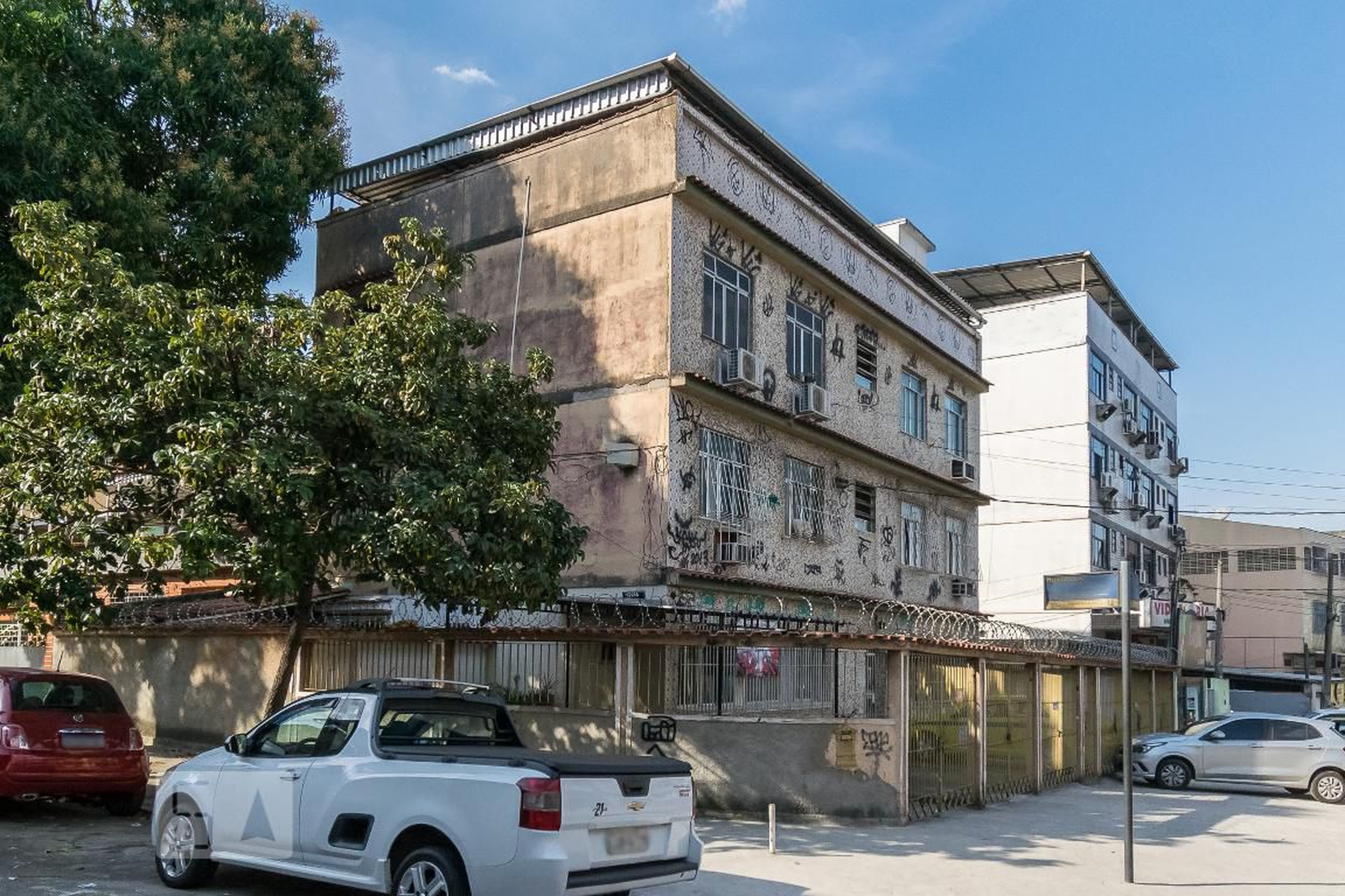 Fachada do Prédio Edifício Berilo