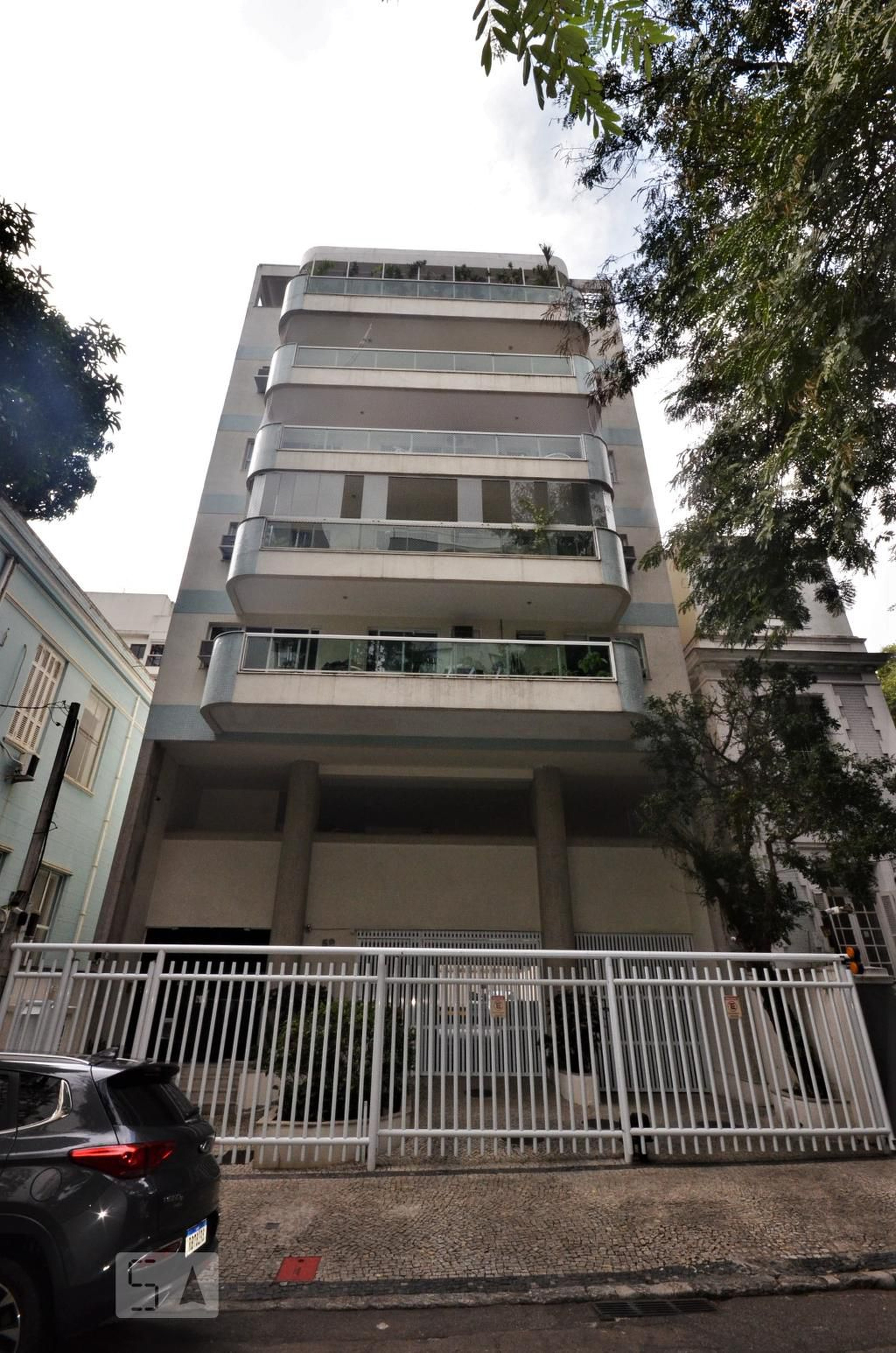 Fachada Condomínio em Rua General Dionísio, 59