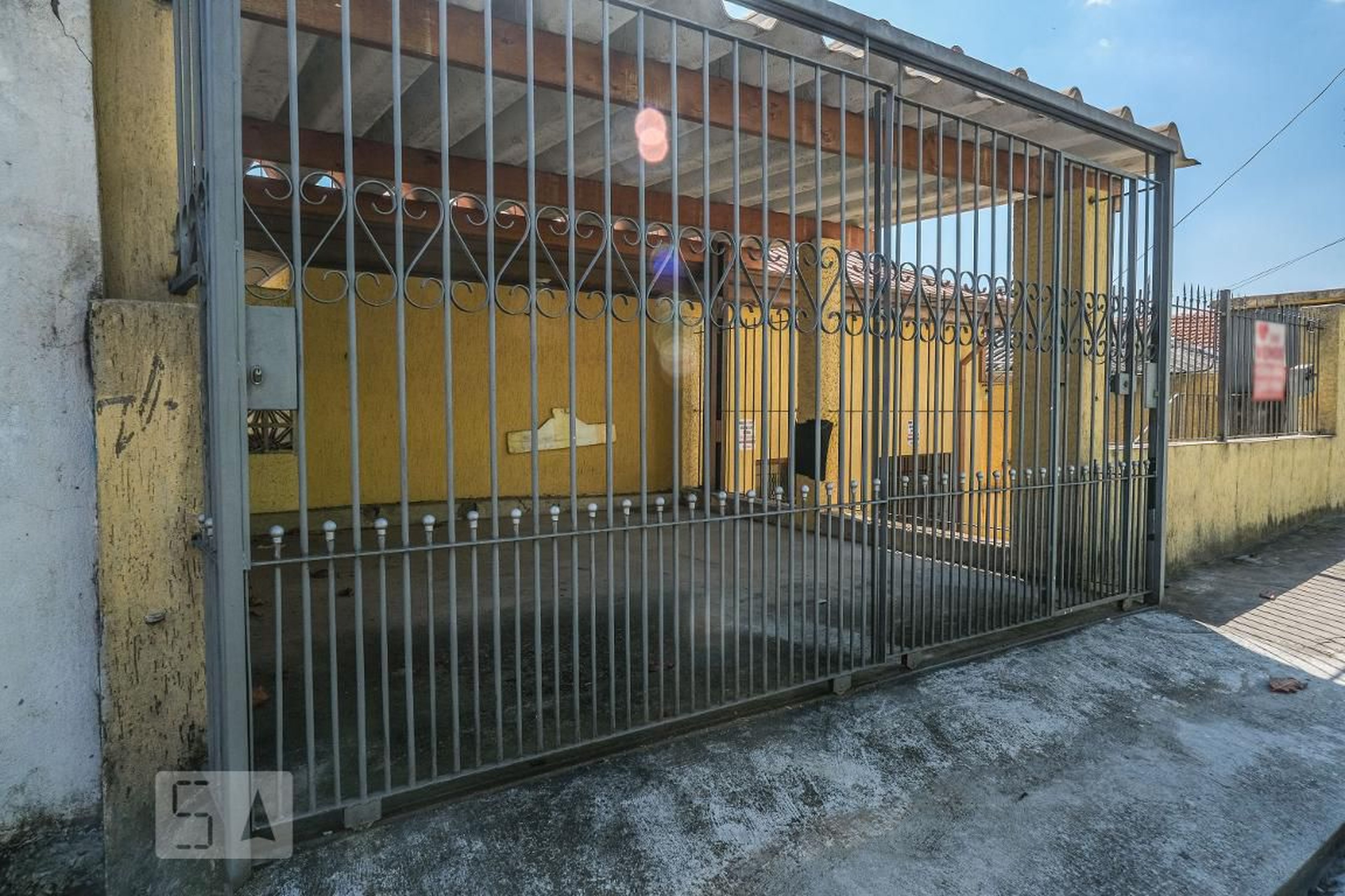 Fachada Condomínio em Rua Silva Sobral, 72