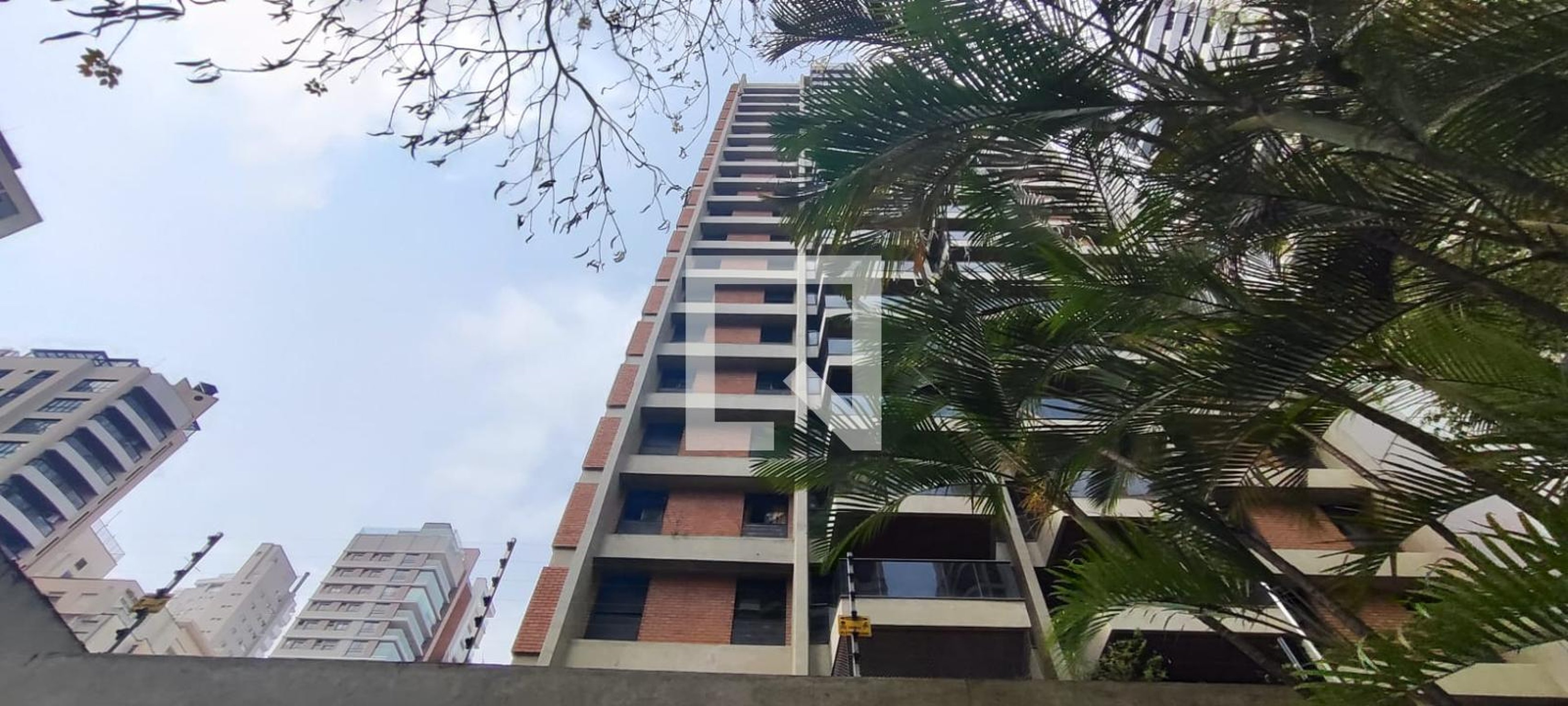 Fachada Condomínio Diamond Place