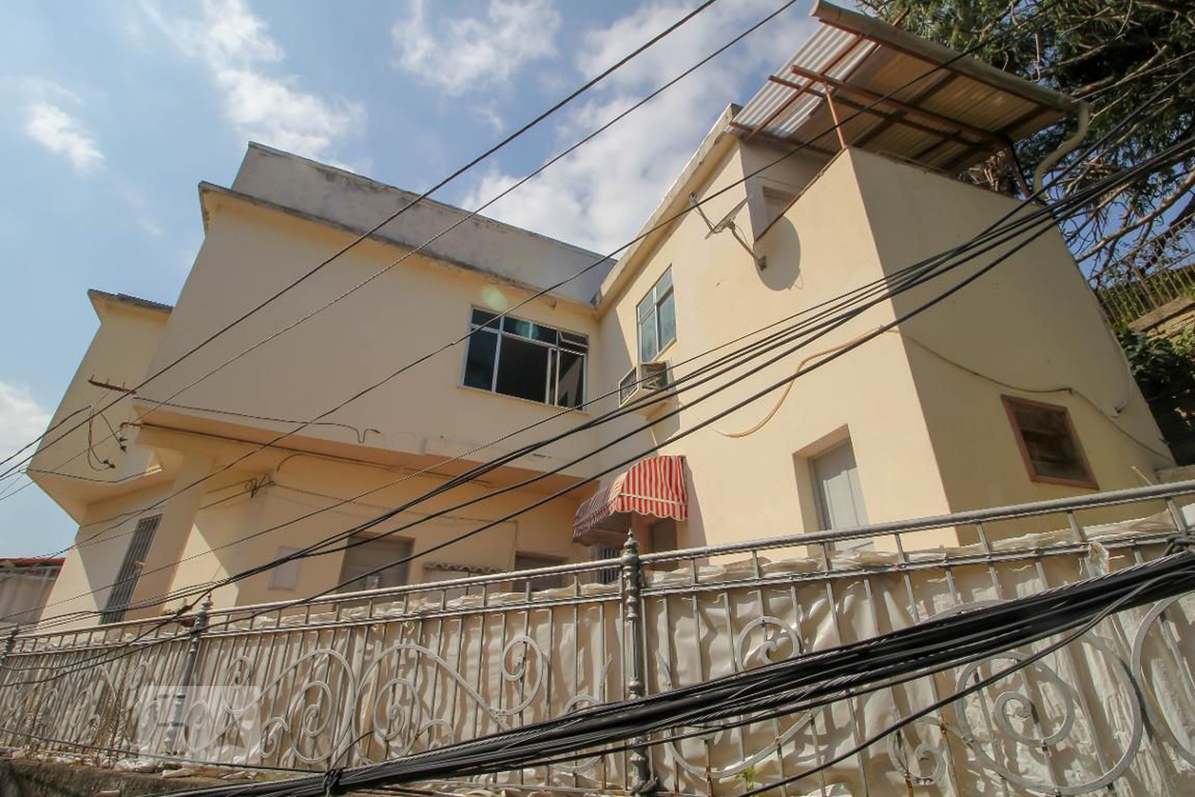 Fachada Condomínio em Rua Riachuelo, 111