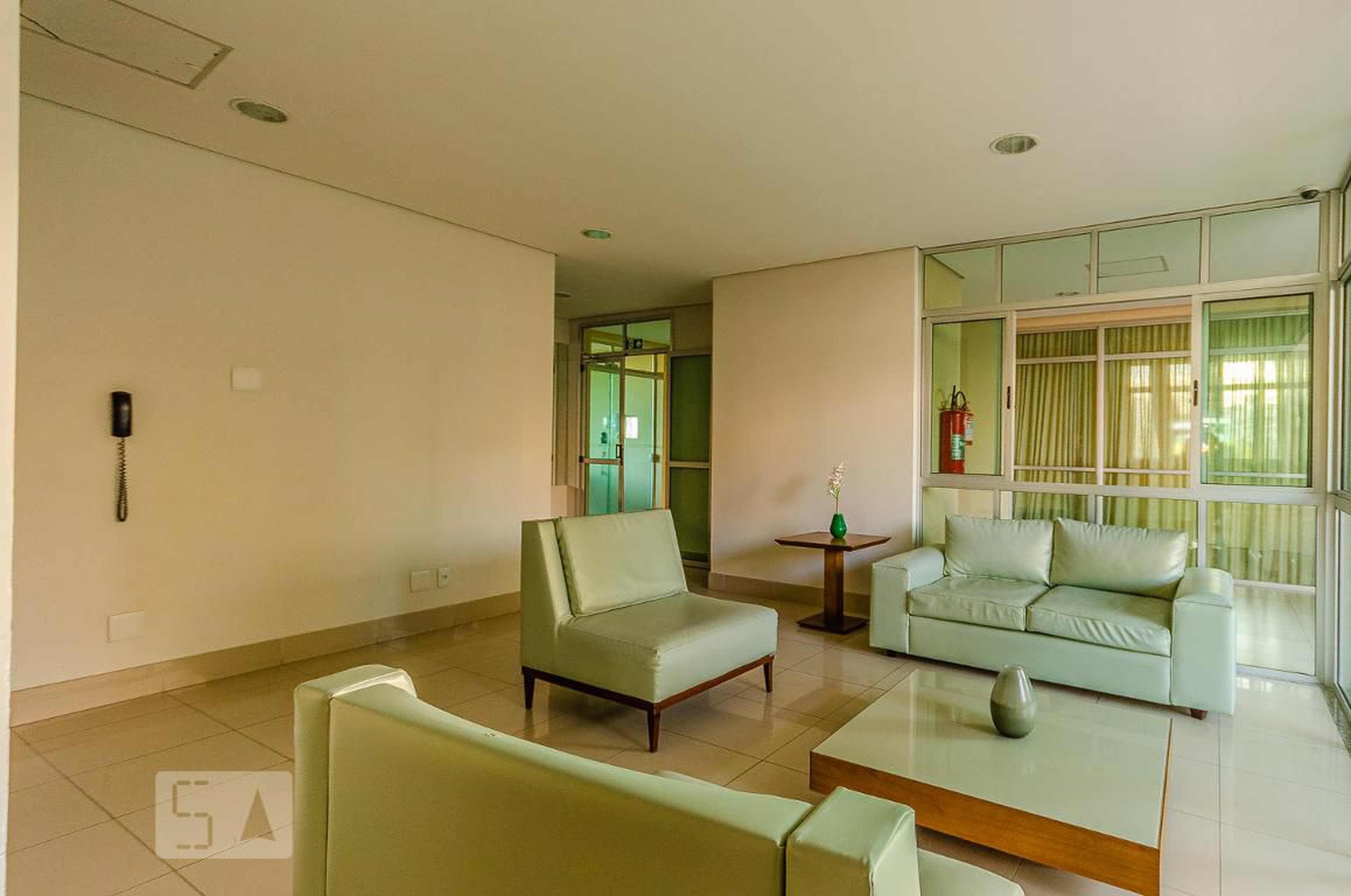 Hall de Entrada Condomínio Volare