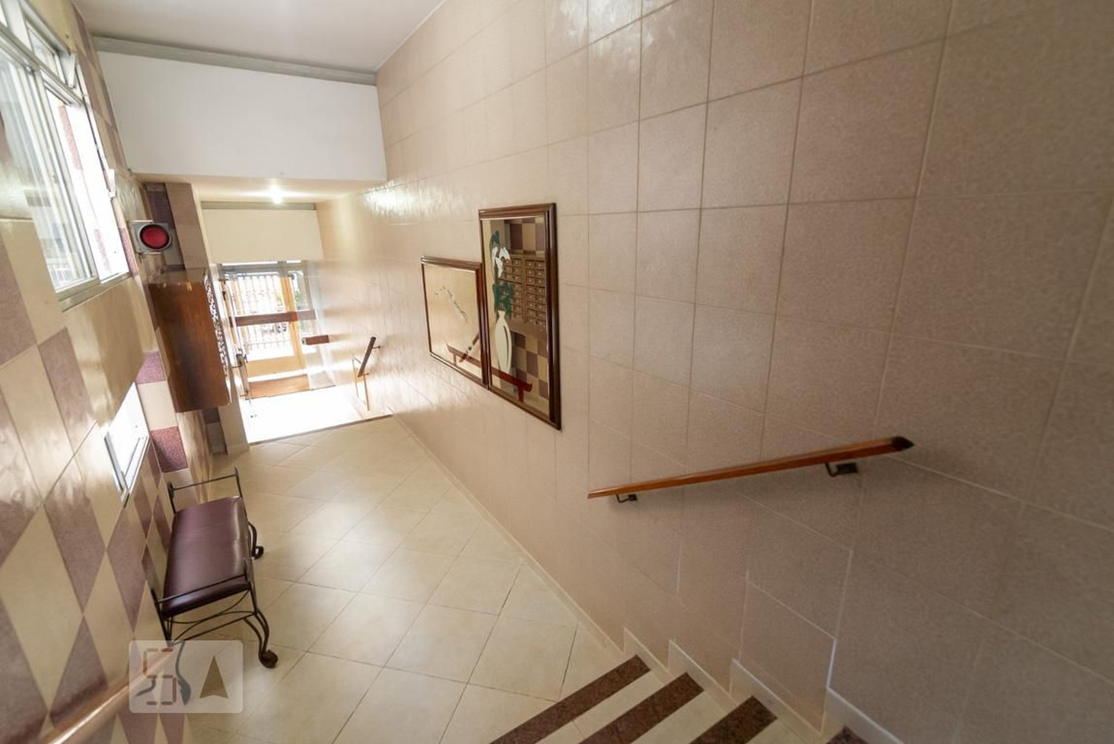 Hall - null