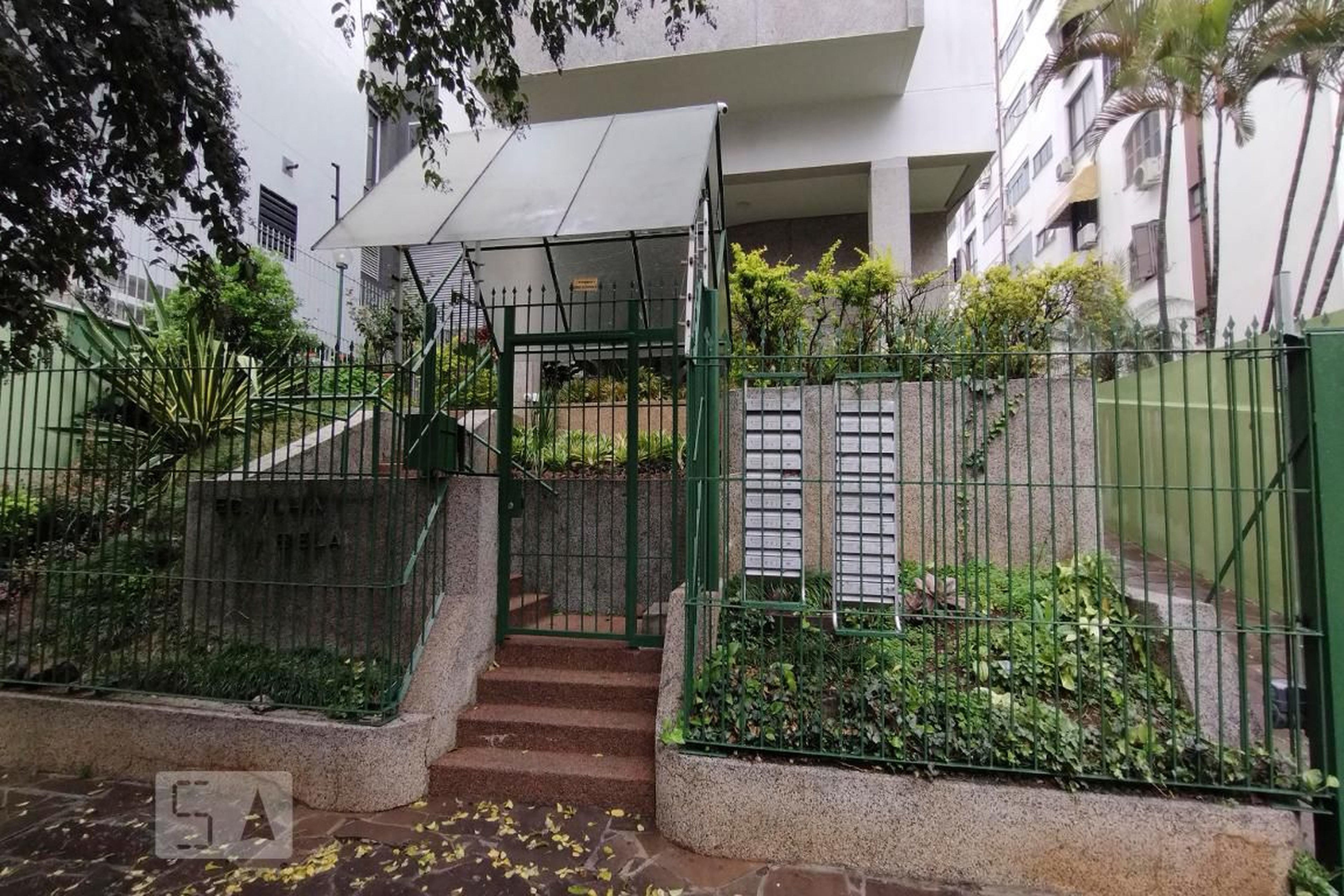 Fachada do Condomínio Condomínio em Rua Felipe Neri, 267