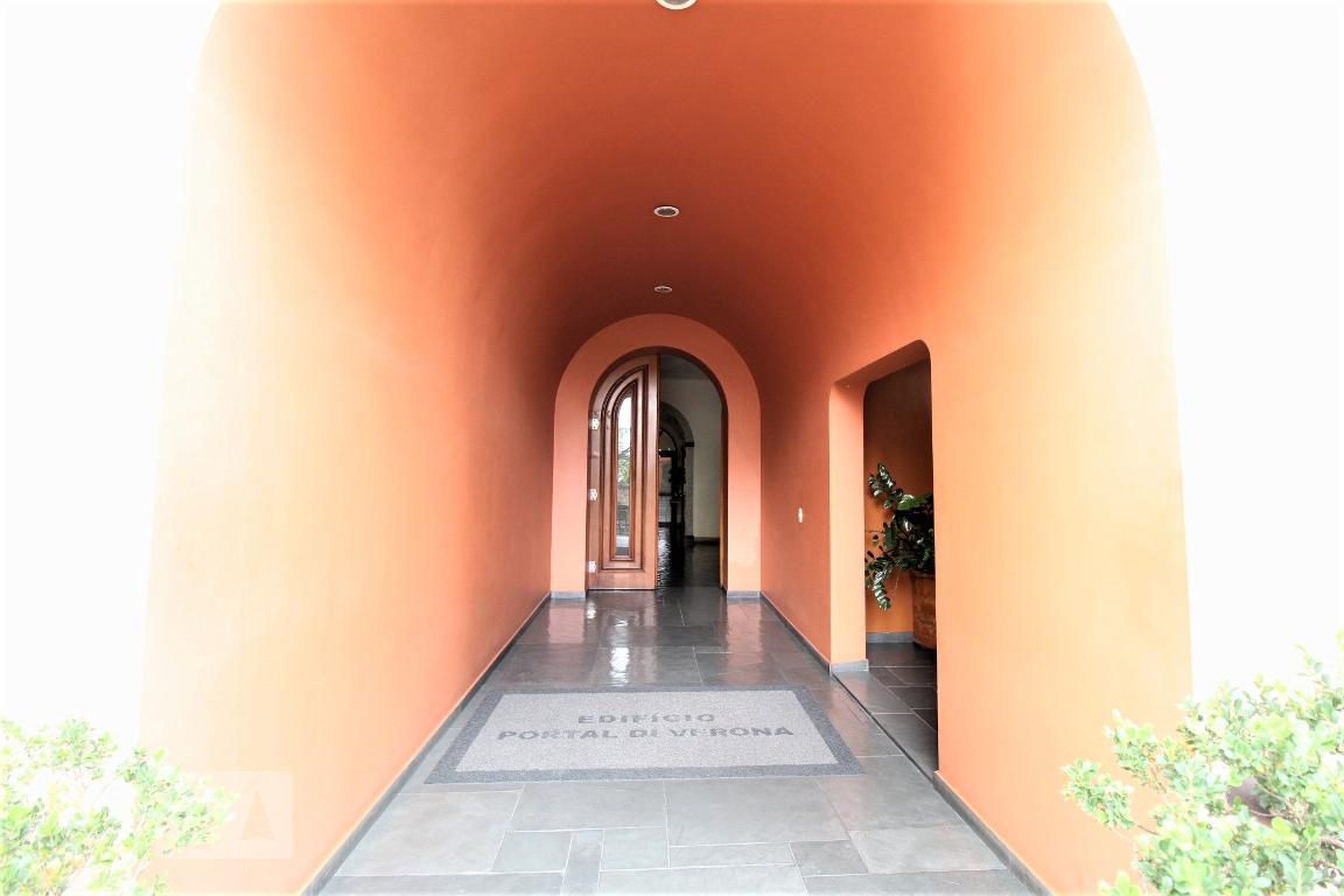 Entrada - Portal di Verona