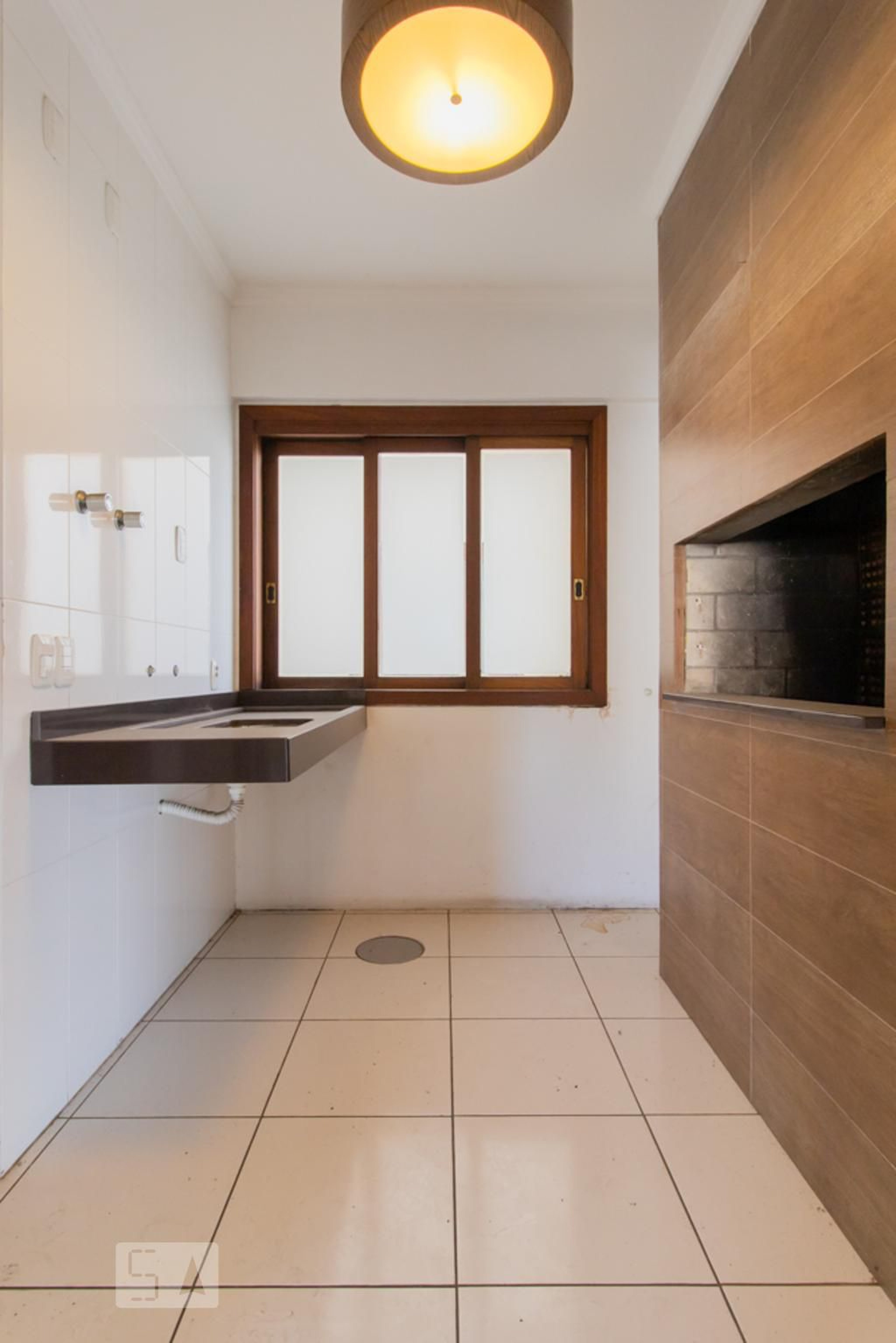 Churrasqueira - Edifício Flora