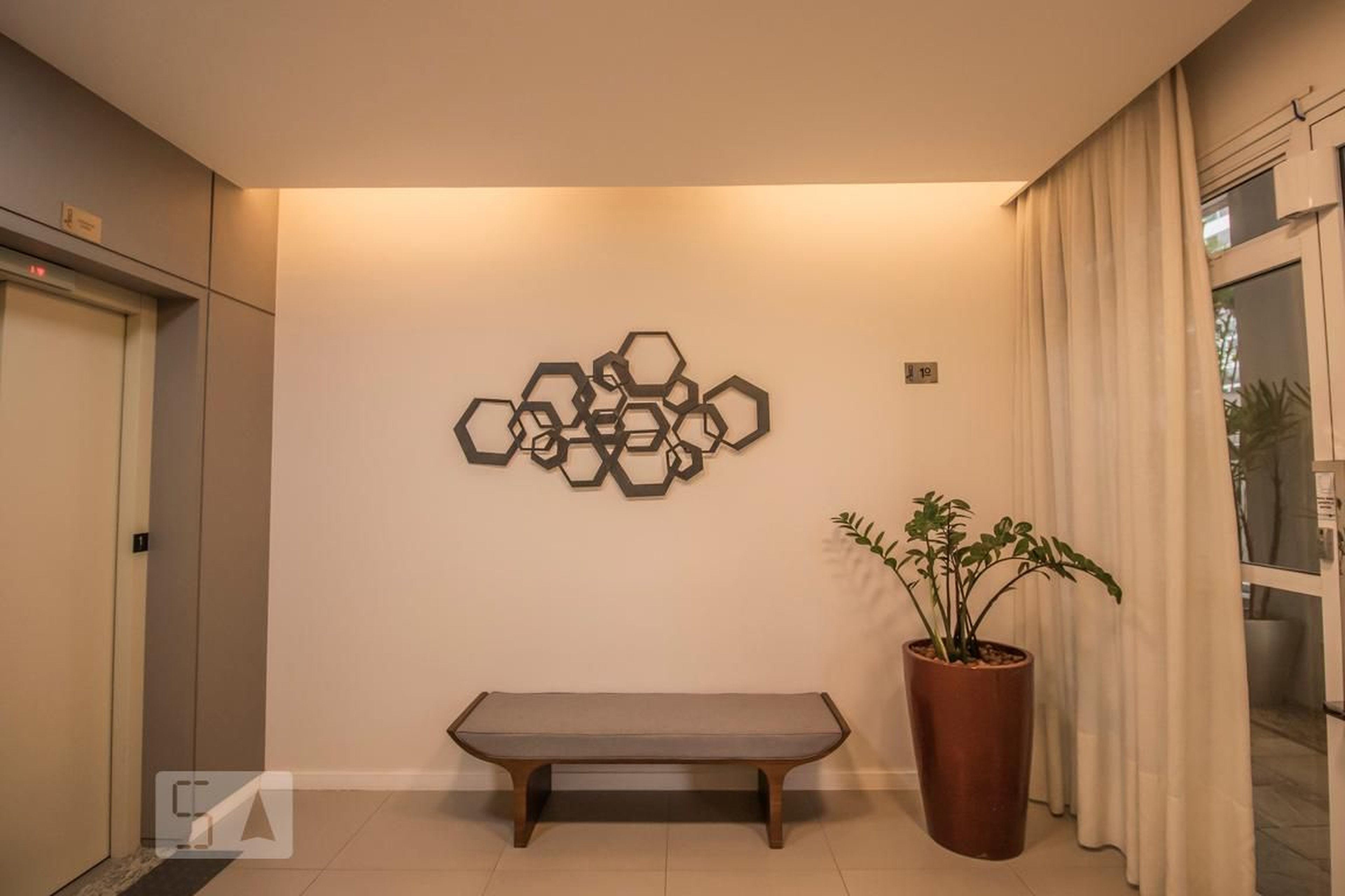 Hall de Entrada - Edifício Neo