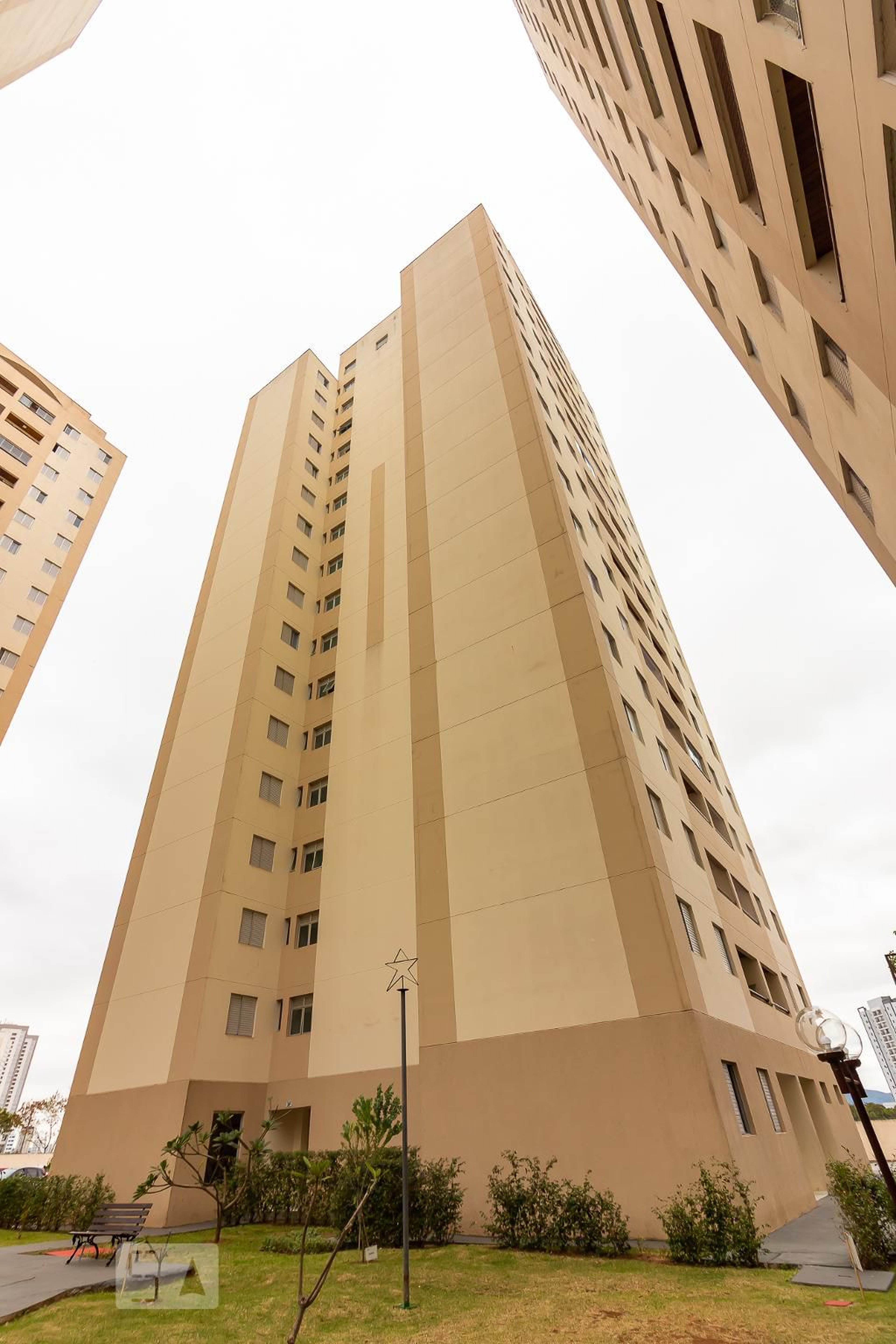 Fachada Condomínio em Avenida Manoel Pedro Pimentel, 55