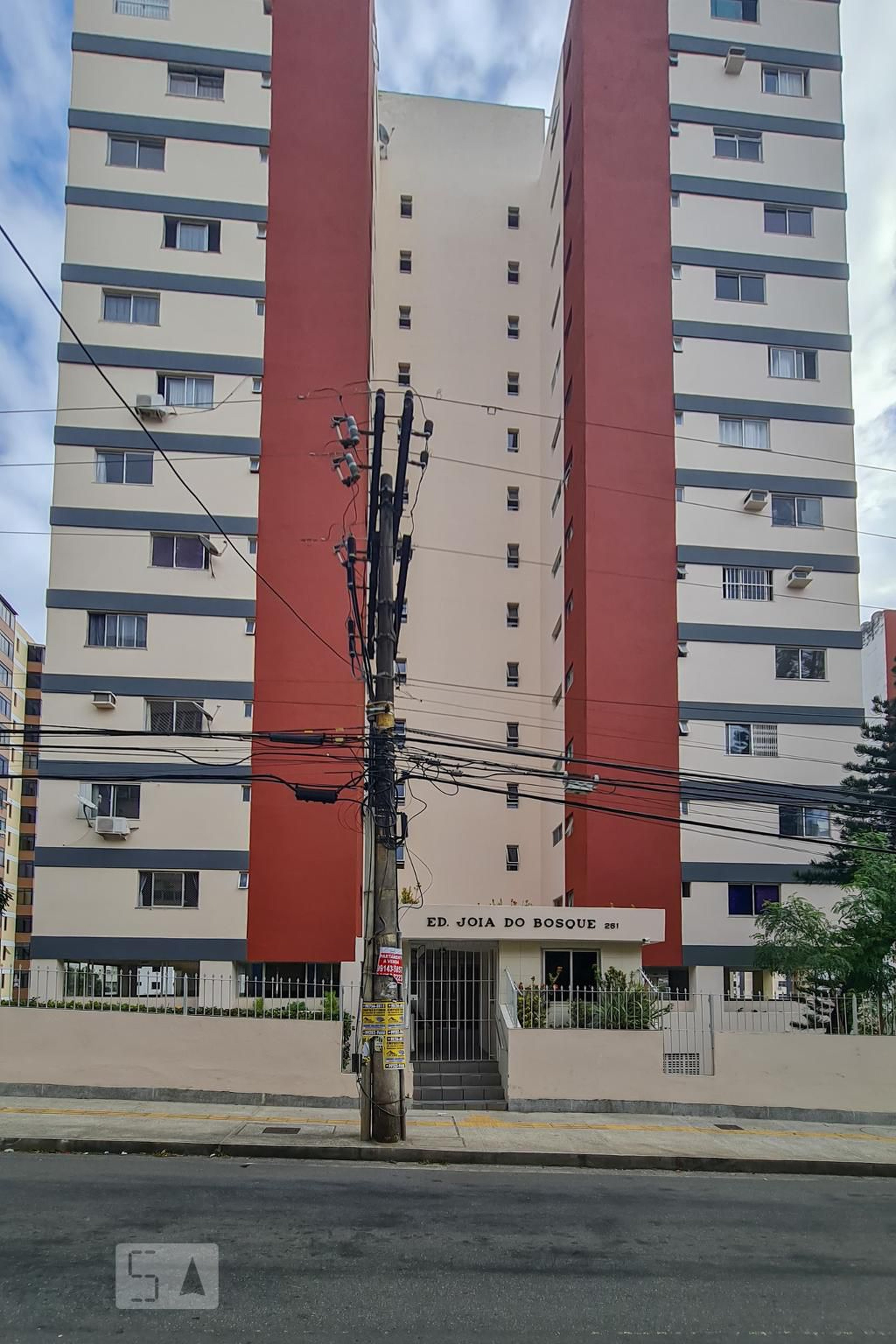 Fachada Condomínio Jóia do Bosque