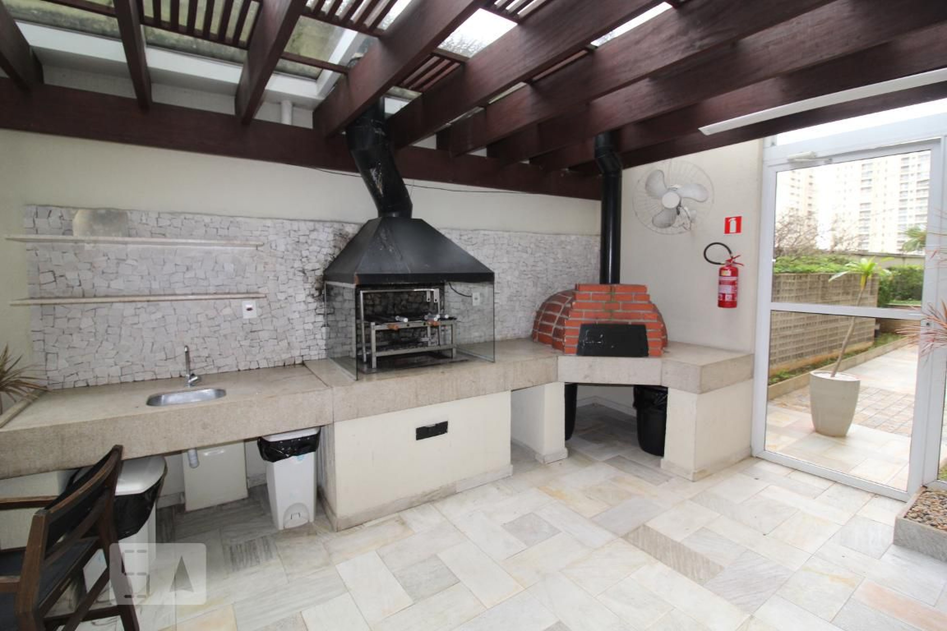 Churrasqueira - Status M. Bigucci