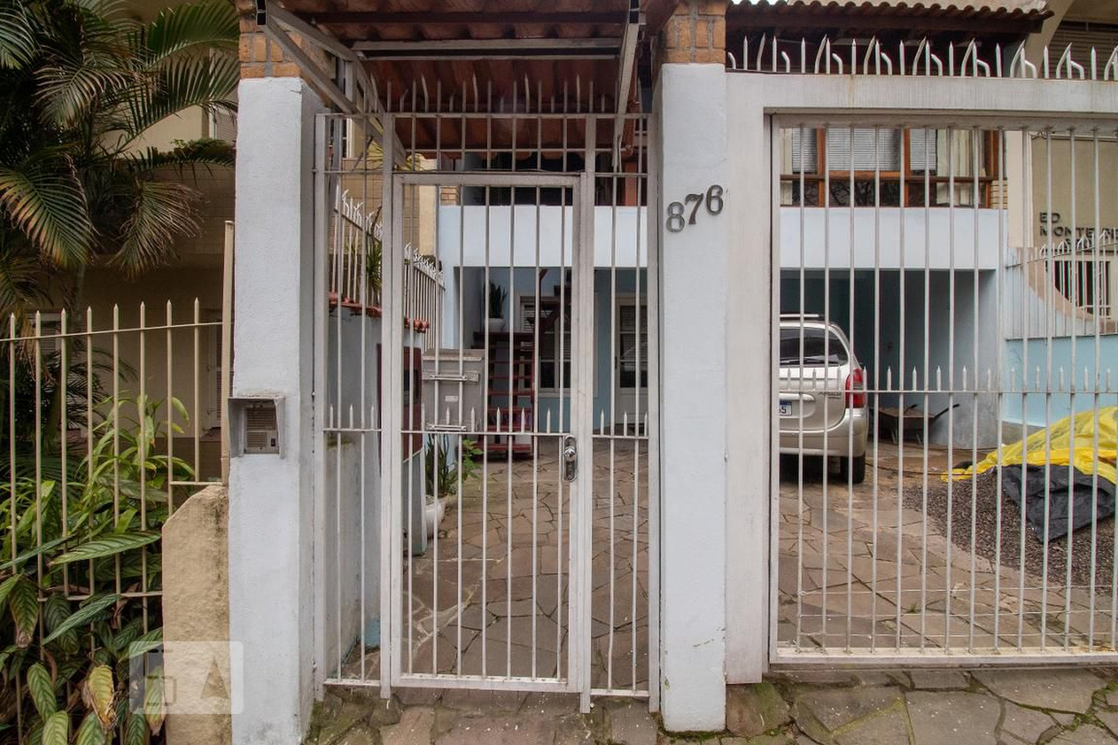 Fachada Condomínio em Rua Casemiro de Abreu, 876