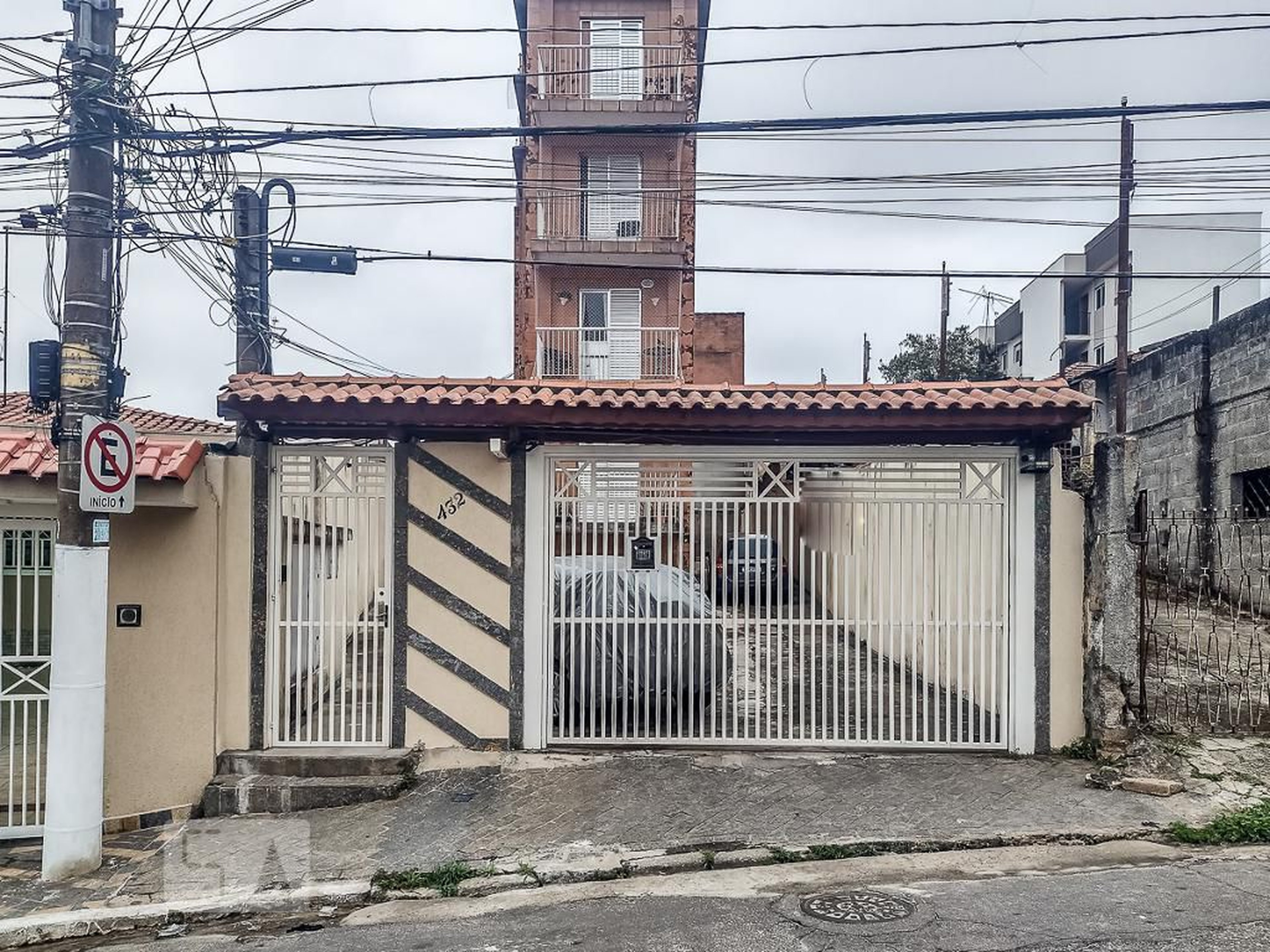 Fachada Condomínio Seis Corações