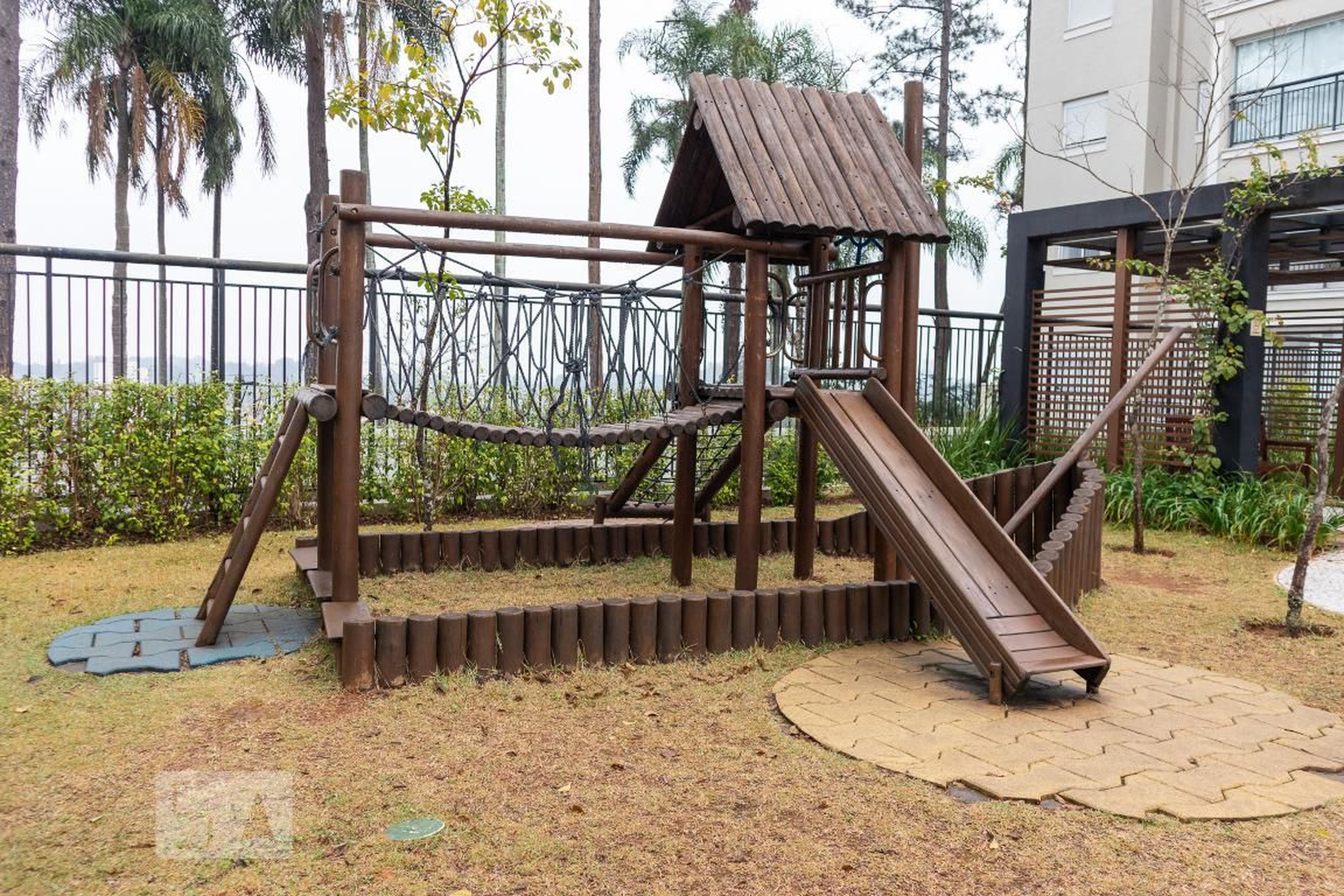 Playground - Chateau Monet