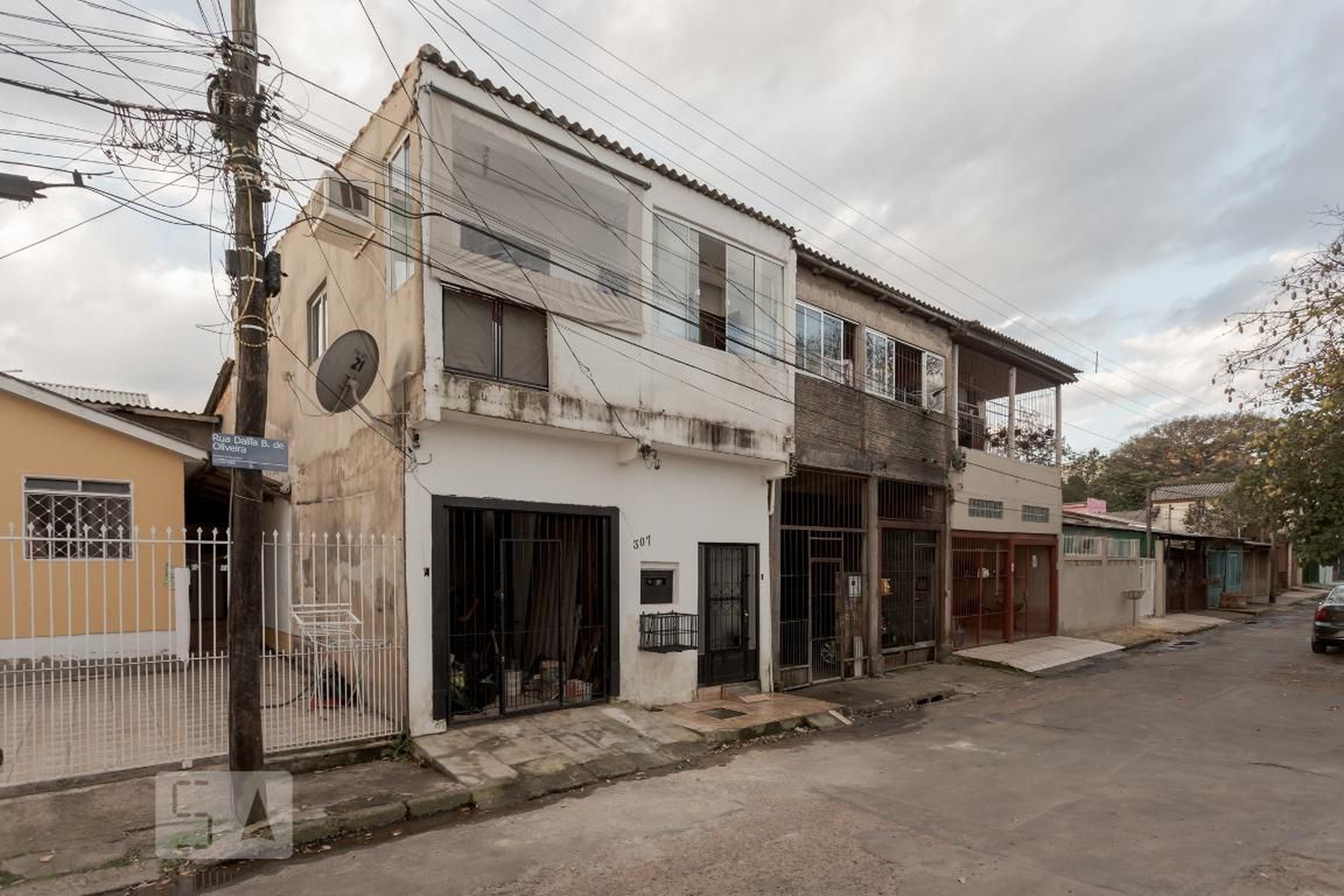 Fachada Condomínio em Rua Dalila Barbosa de Oliveira, 307
