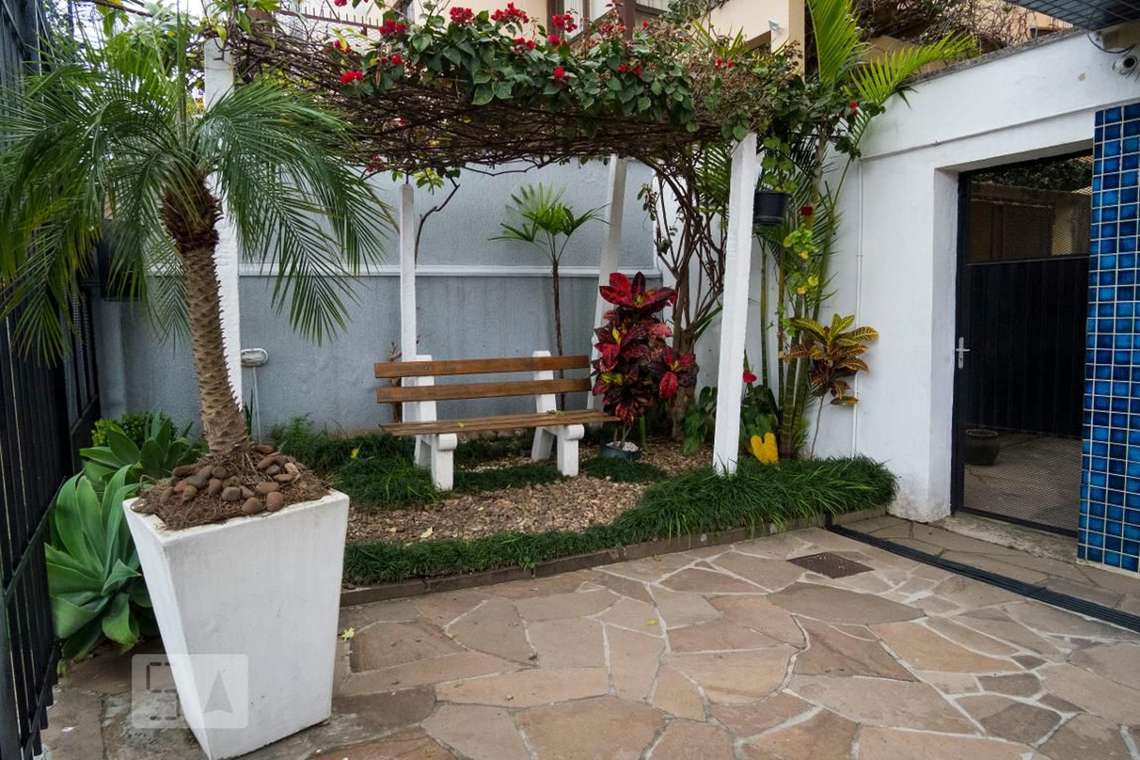 Área Externa - Edifi­Cio Caribe