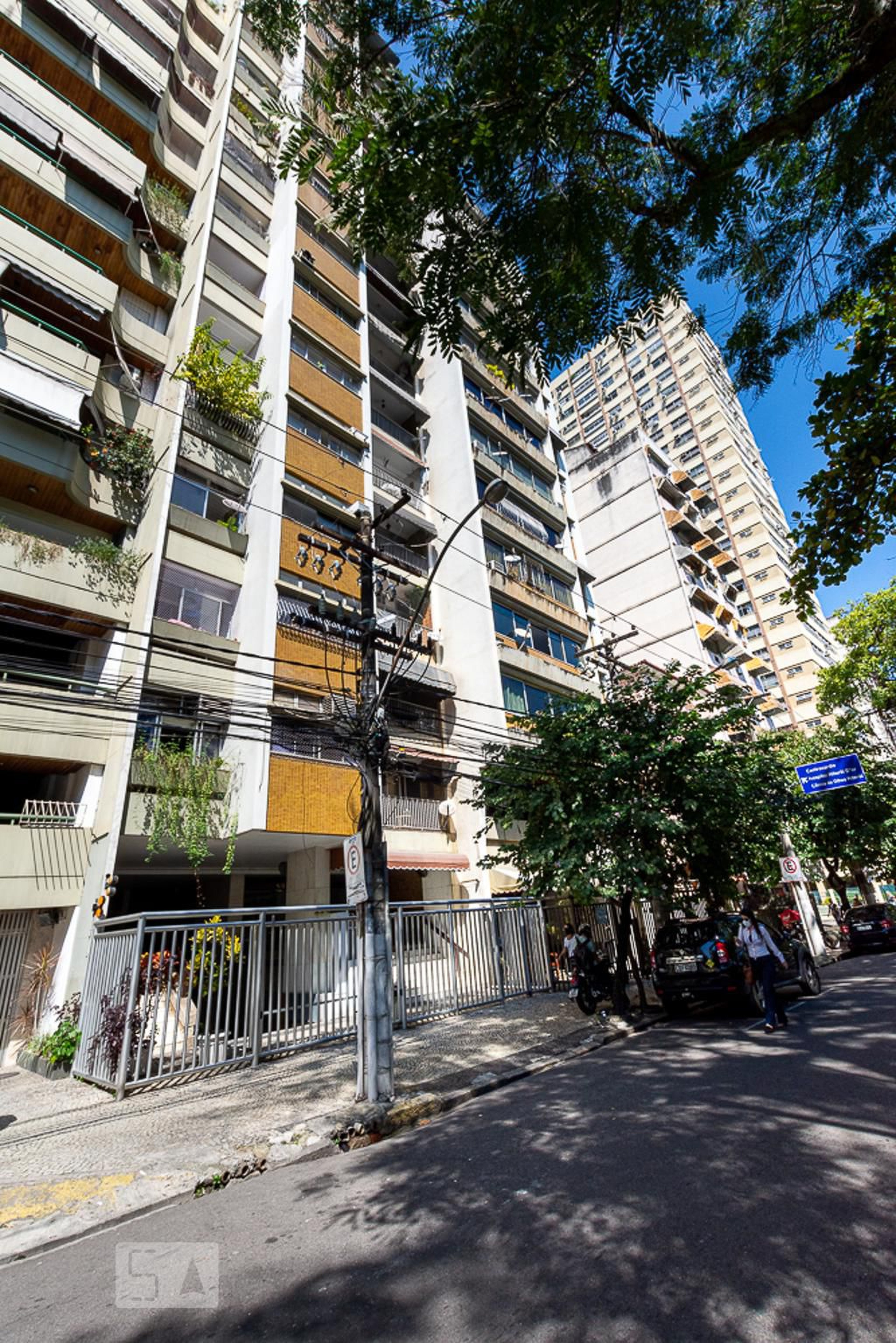 Fachada Condomínio Saint Michel