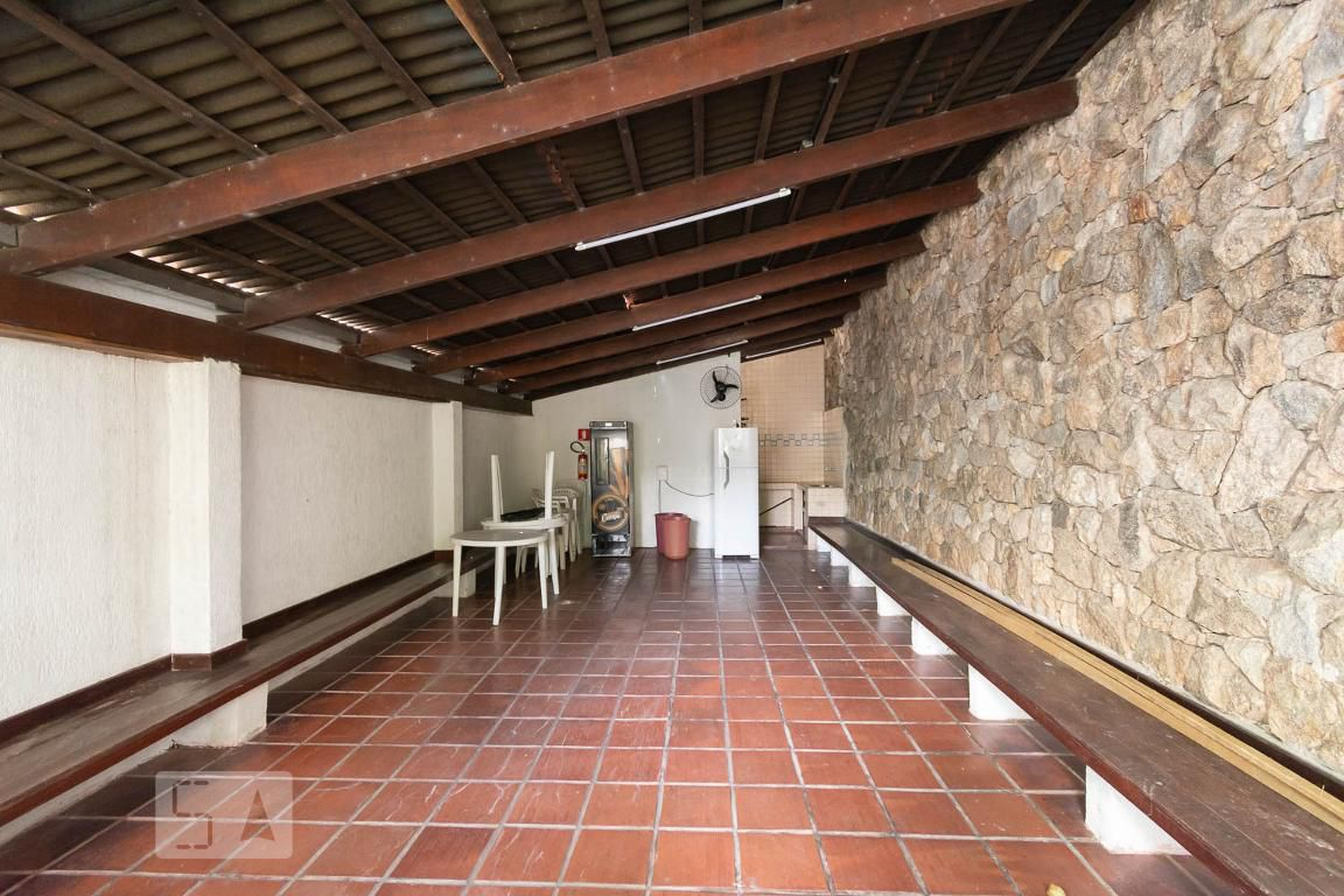 Churrasqueira - Edifício Maison de Narbonne