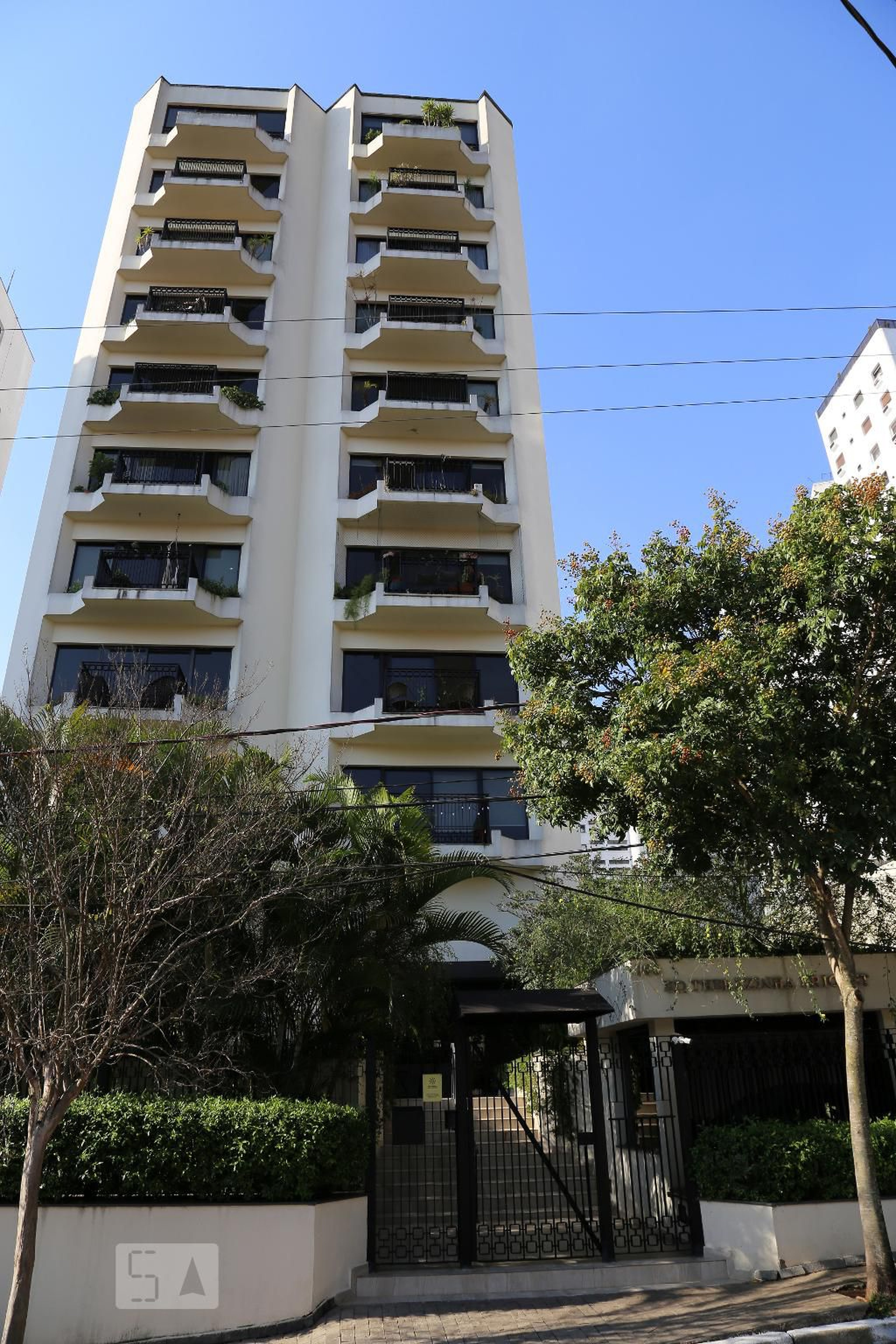 Fachada do Condomínio Edifício Terezinha Briquet