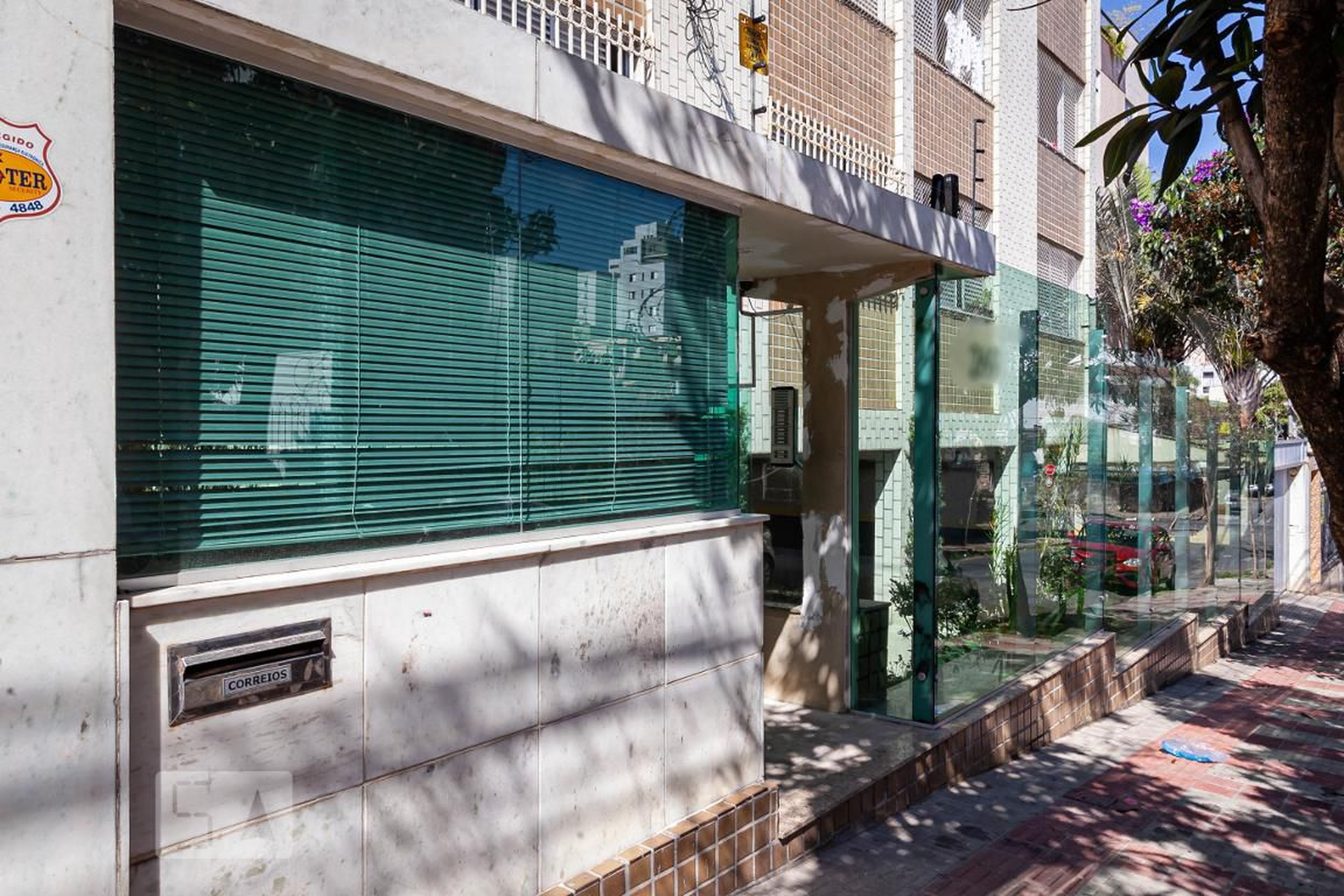 Fachada Condomínio em Rua Capelinha, 269