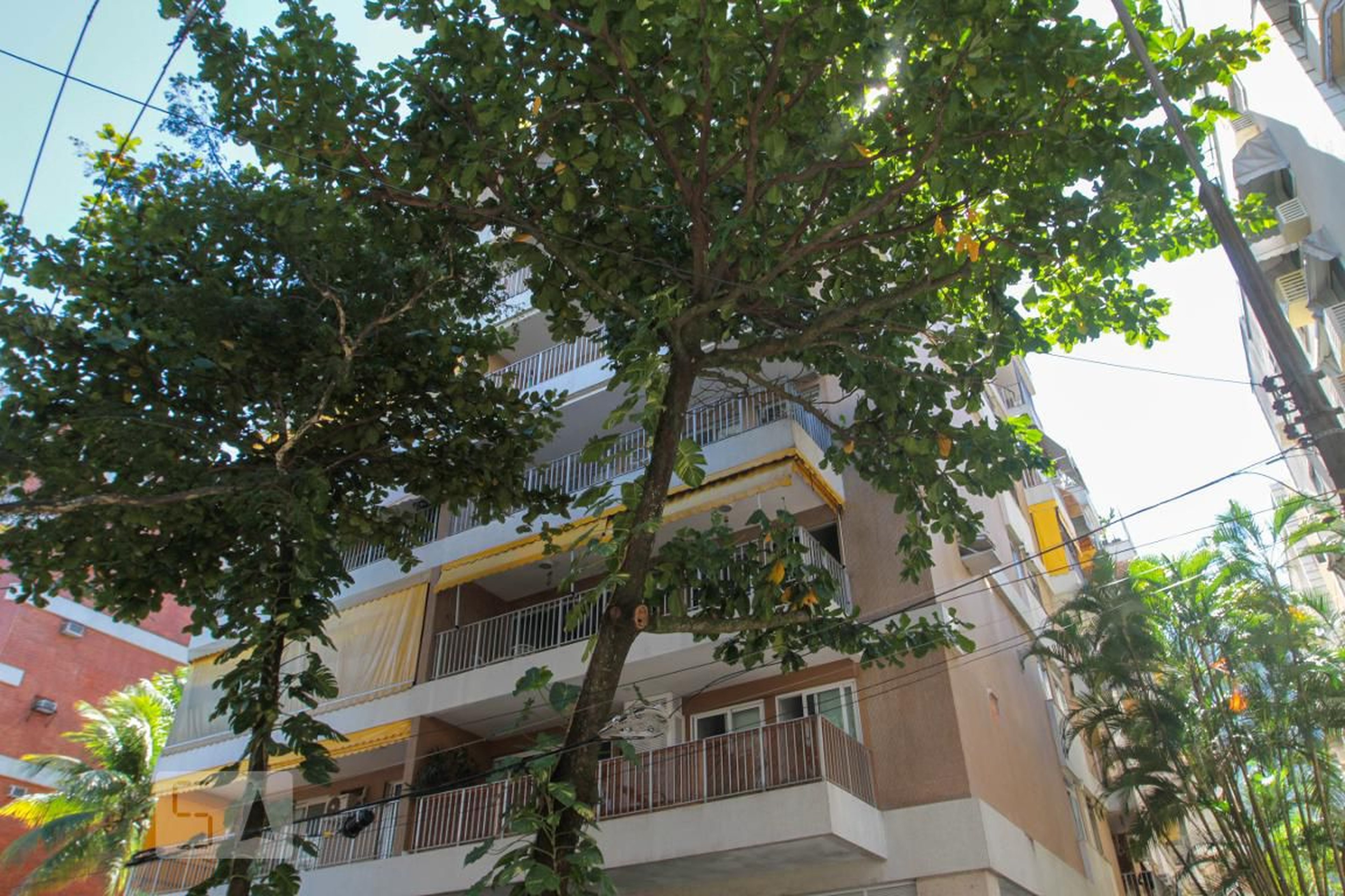 Fachada do Prédio Edifício Piazza Del Sole