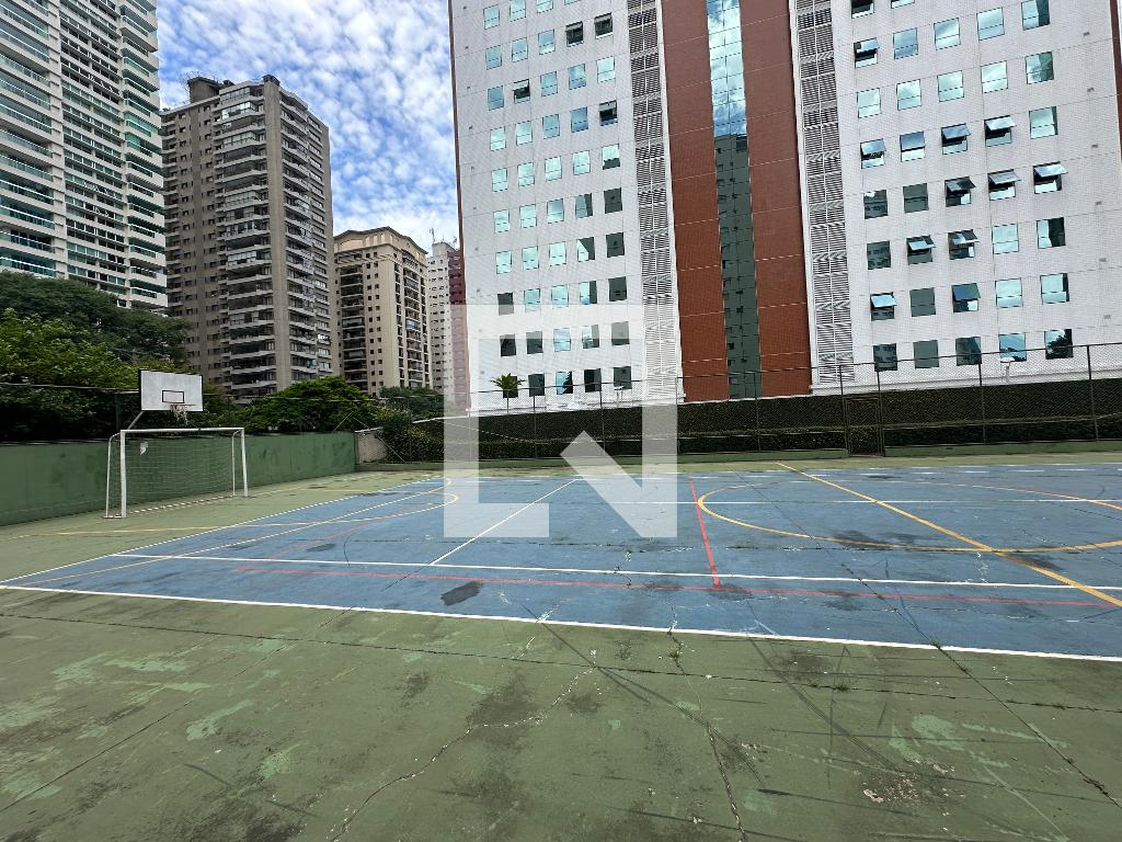 Quadra Esportiva - Edifício Regina
