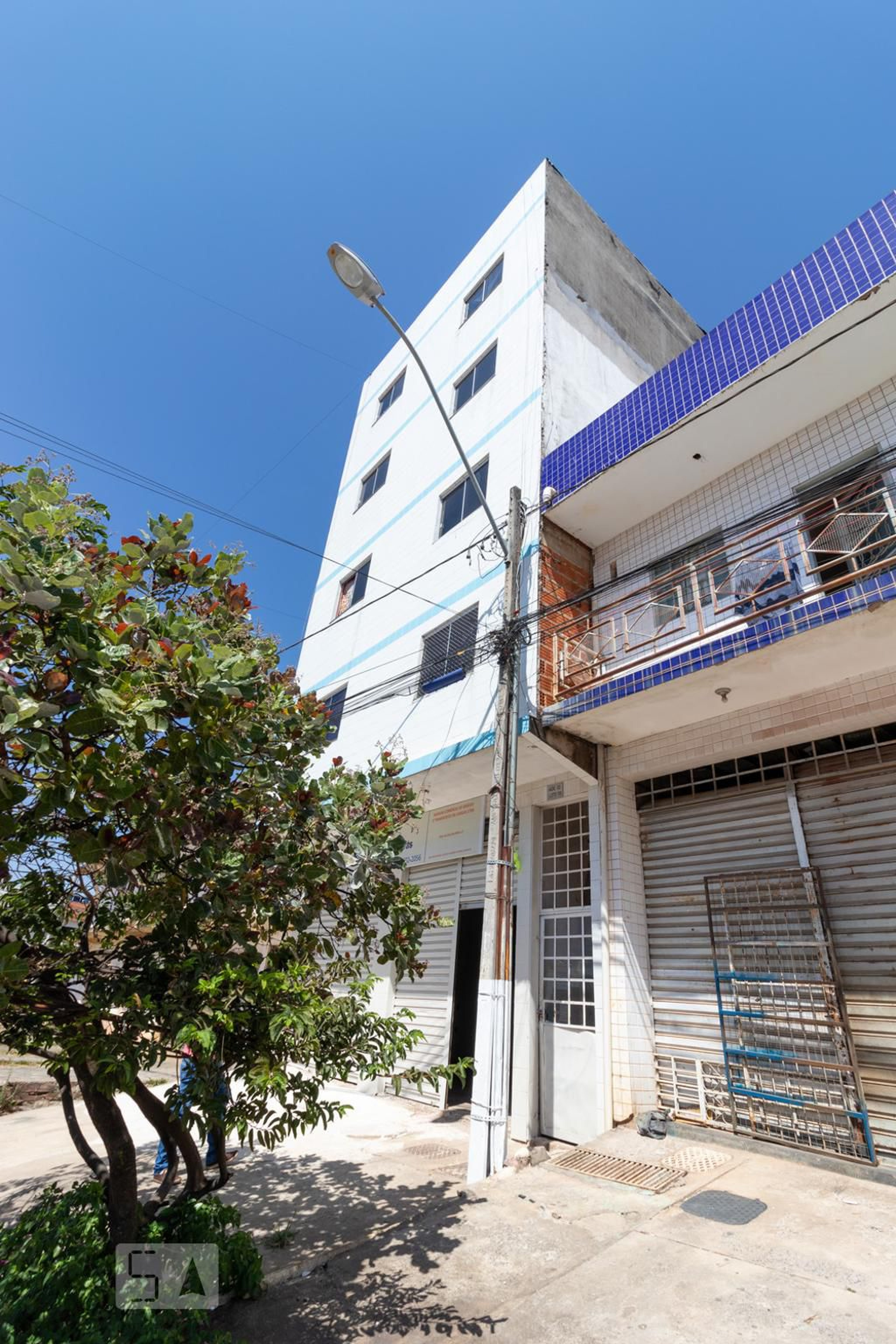 Fachada Condomínio em Sh Arniqueiras Ade Águas Claras Conj. 2 - Taguatinga, Brasília - Df, 70297-400, Brasil, 2