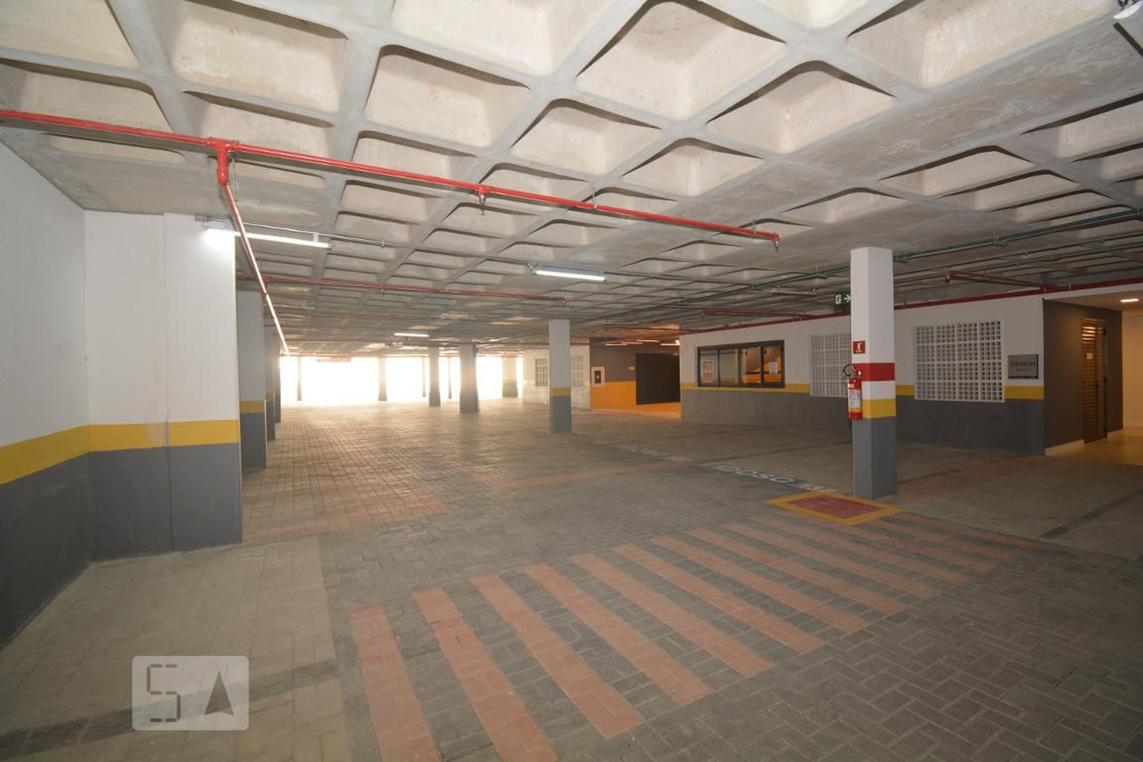 Estacionamento - Edifício Nestor Gomes