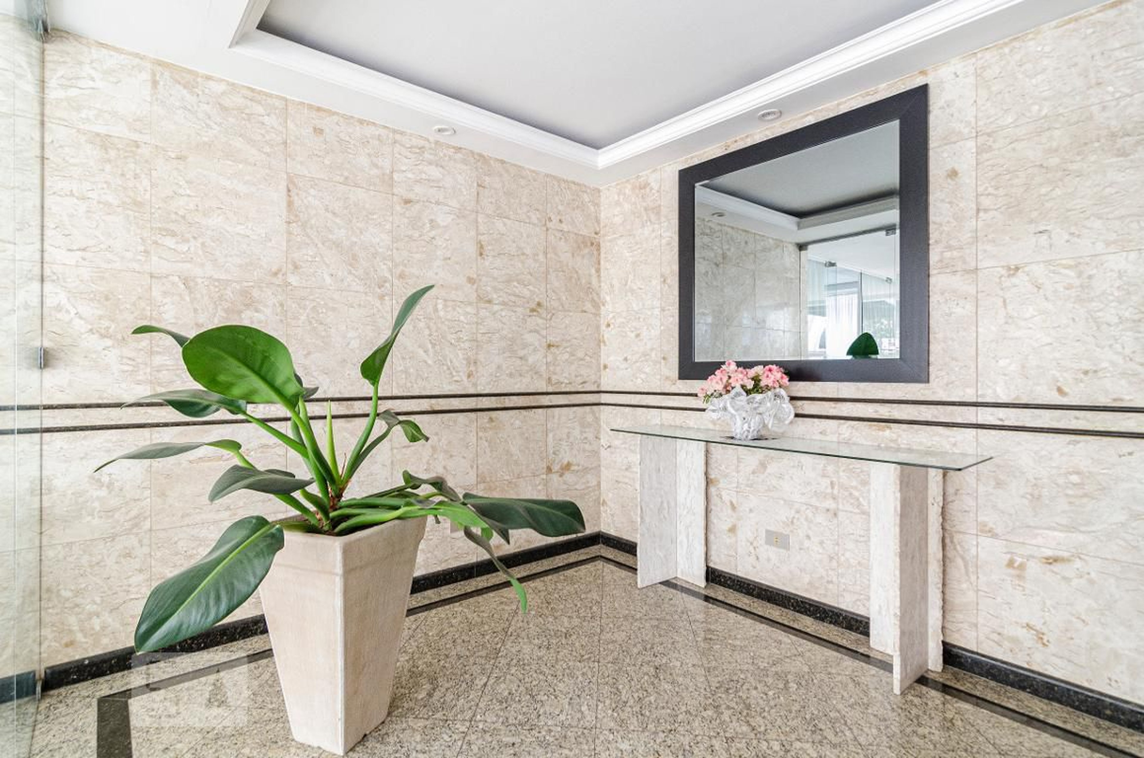 Hall de entrada - Alfa Centauro