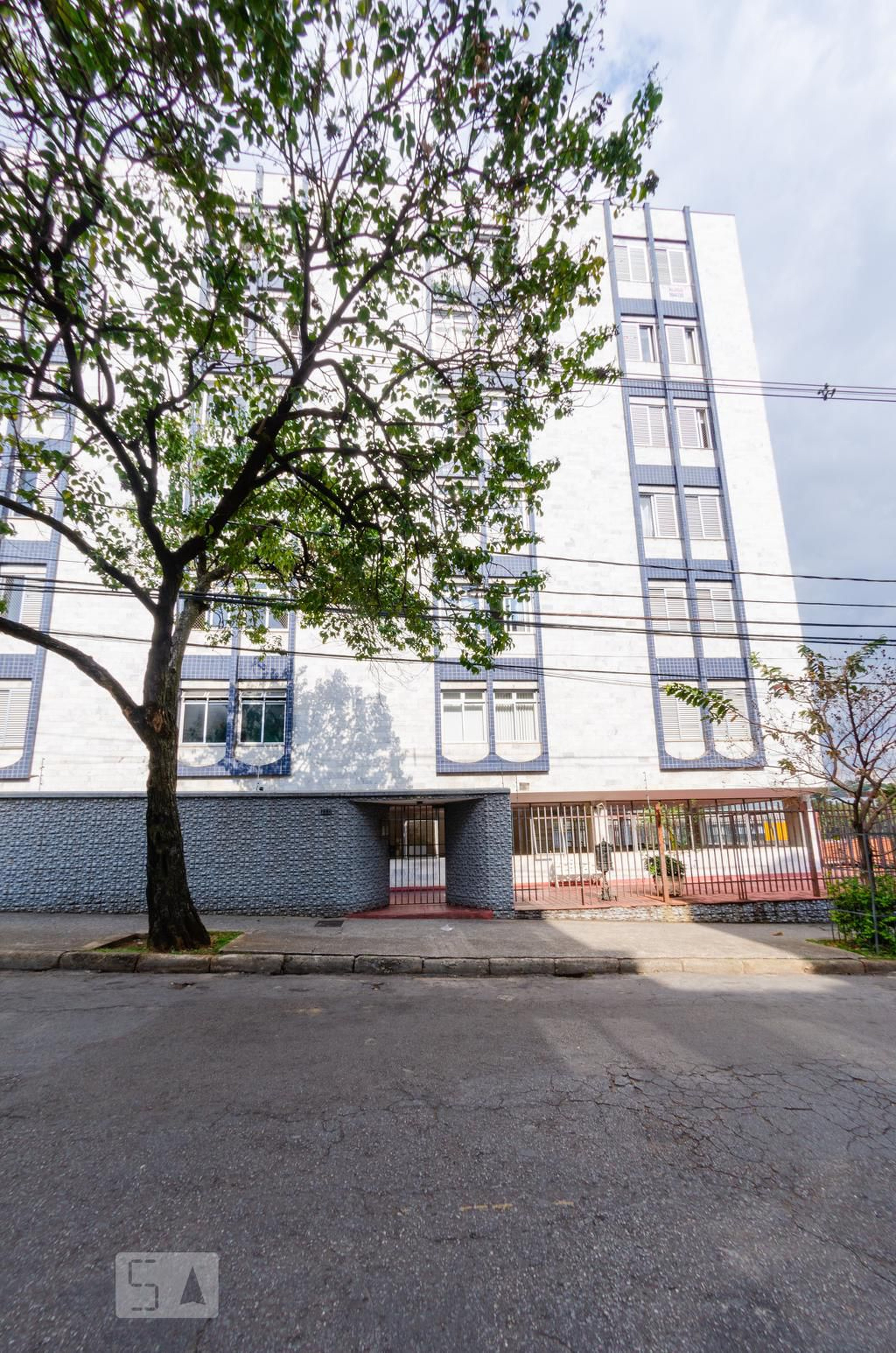 Fachada Edifício Silvio Moura