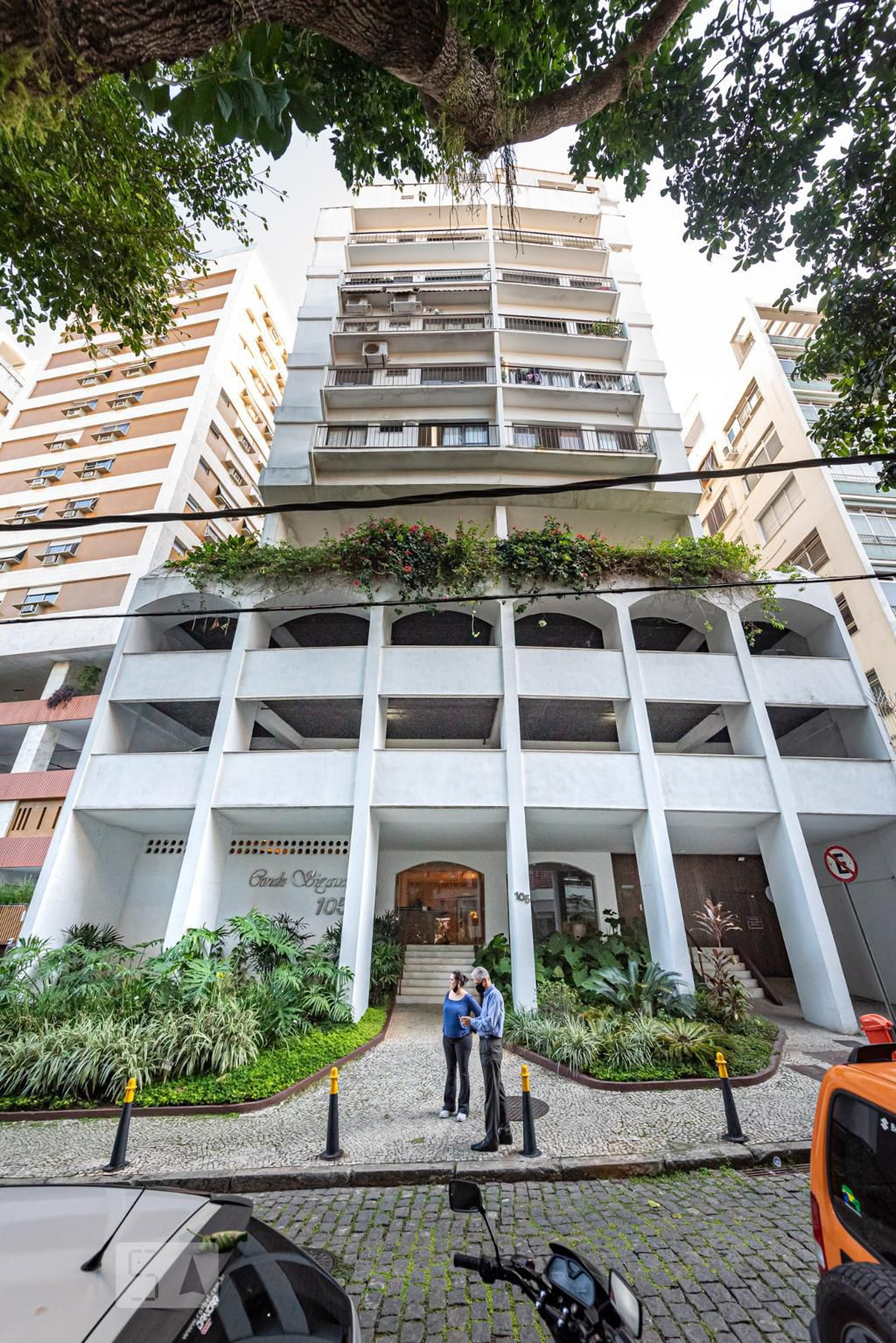 Fachada Condomínio de Sigaud