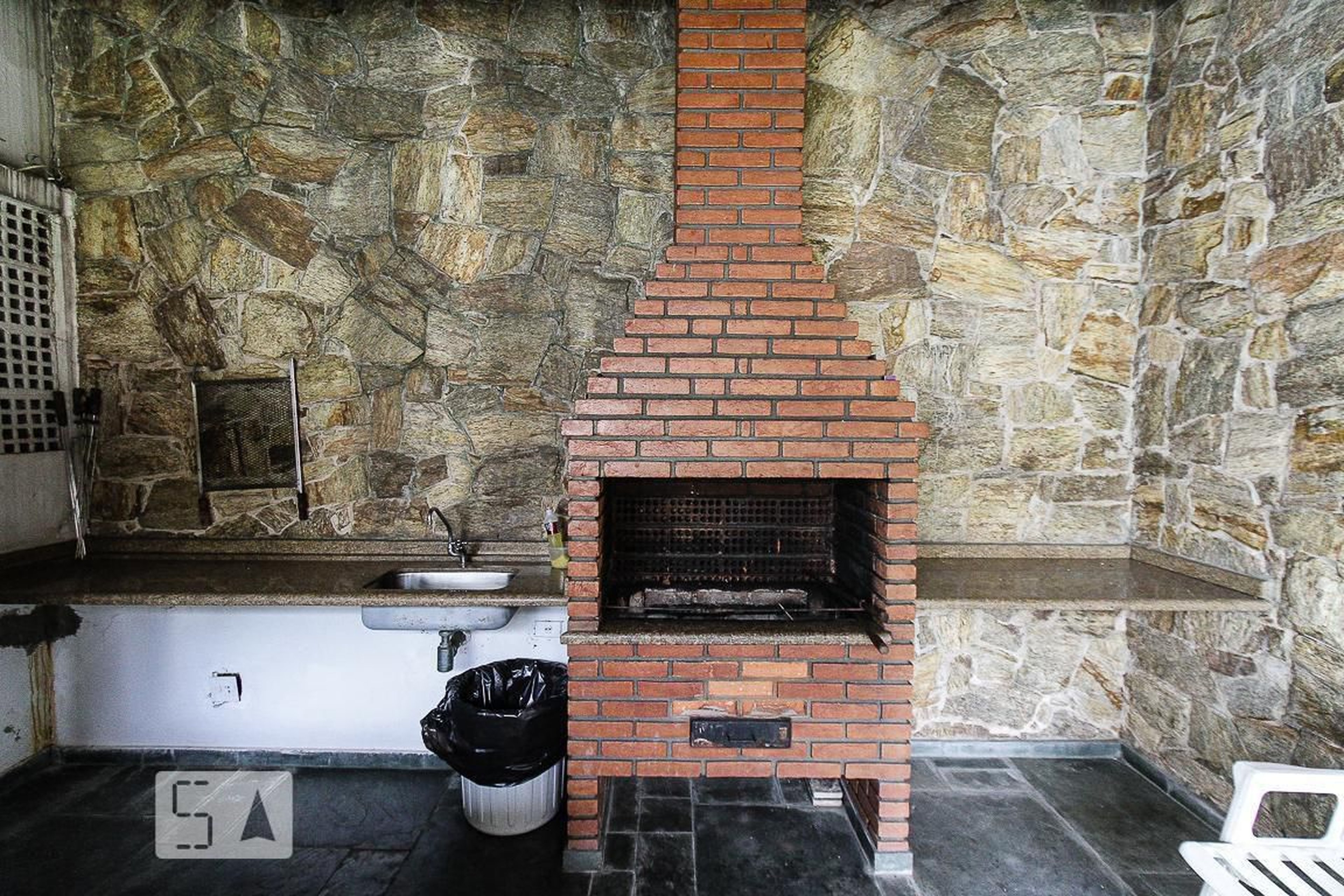 Churrasqueira - Edifício Bari