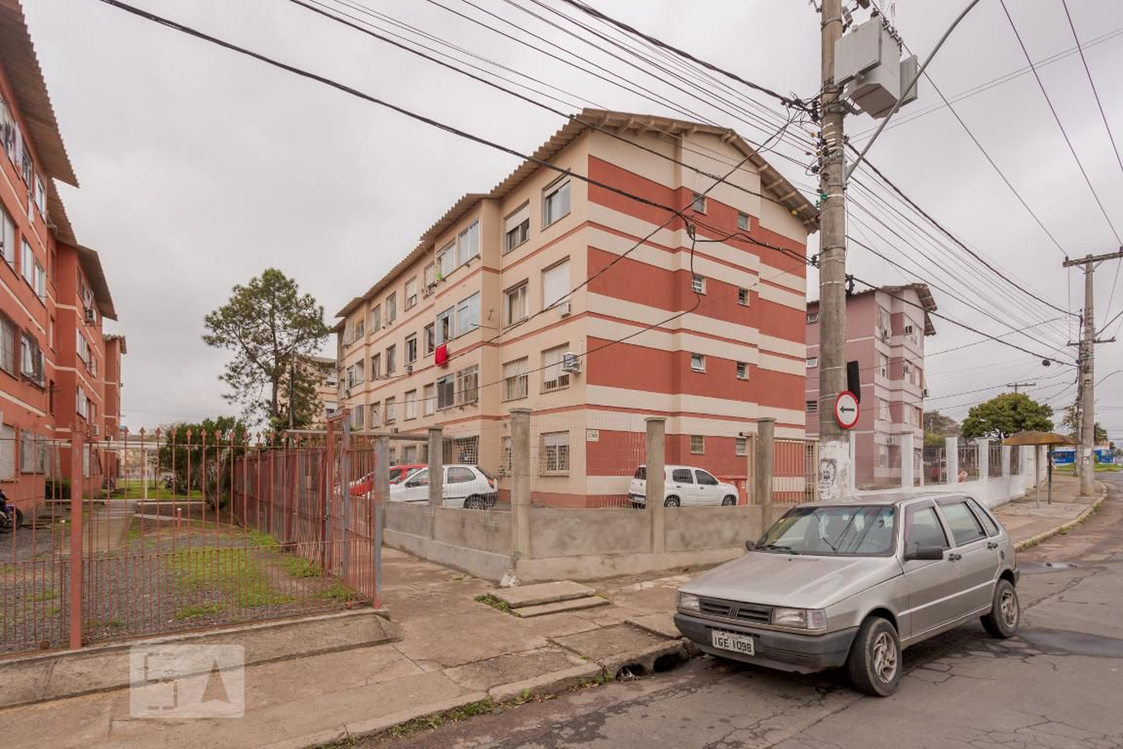 Fachada Condomínio em Rua dos Maias, 2380