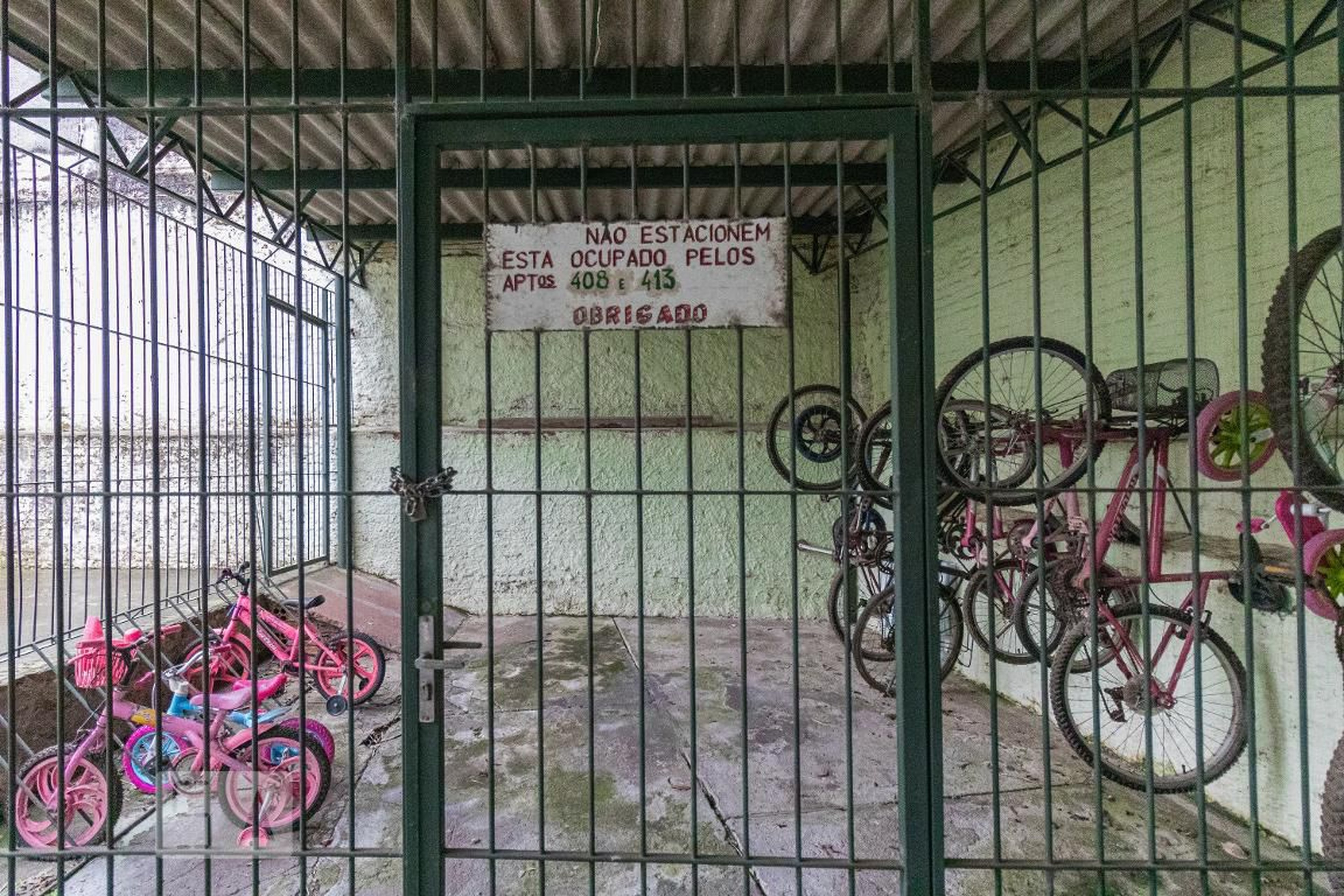 Bicicletario - Estrela Vega