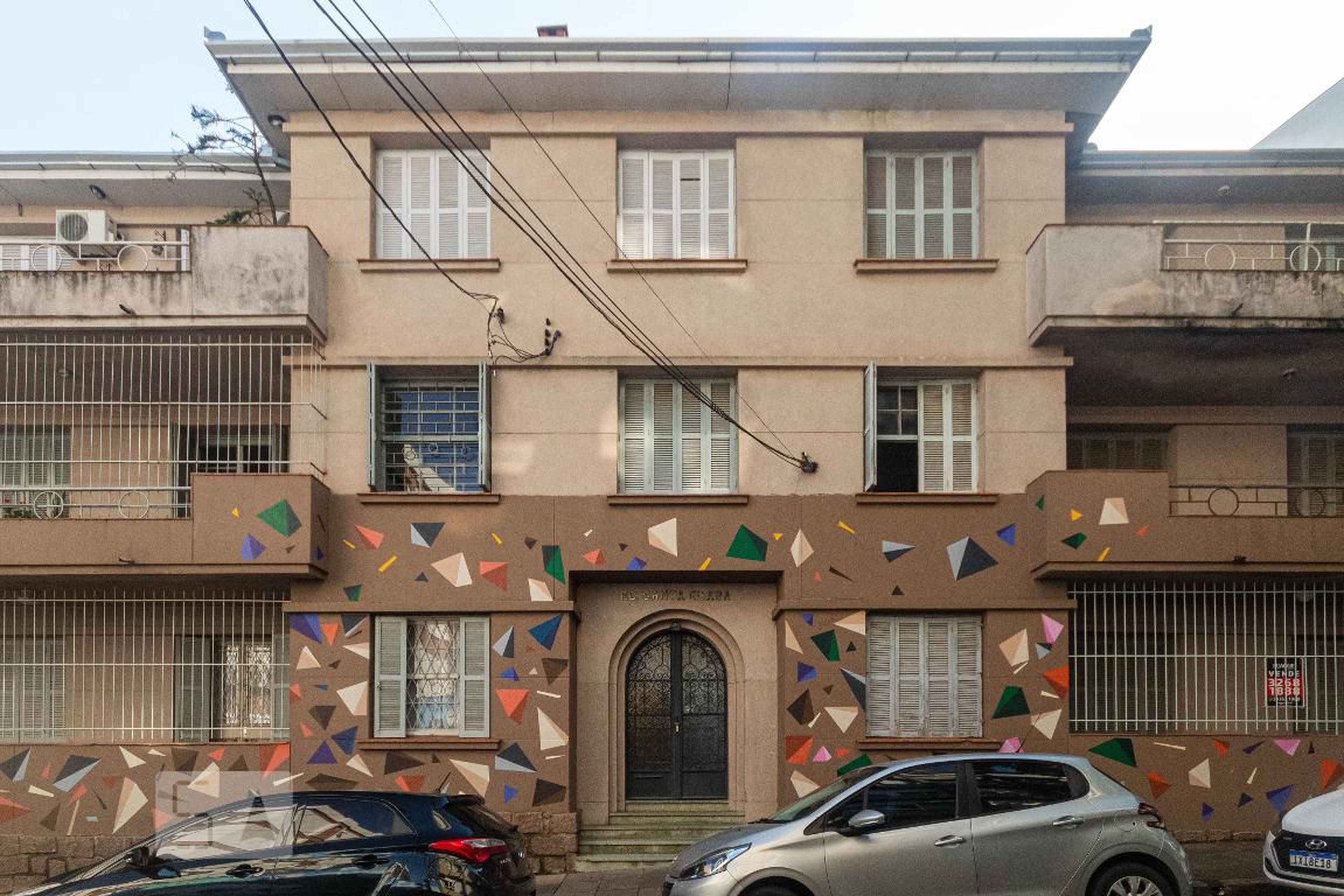 Fachada do Condomínio Condomínio em Rua General João Manoel, 609