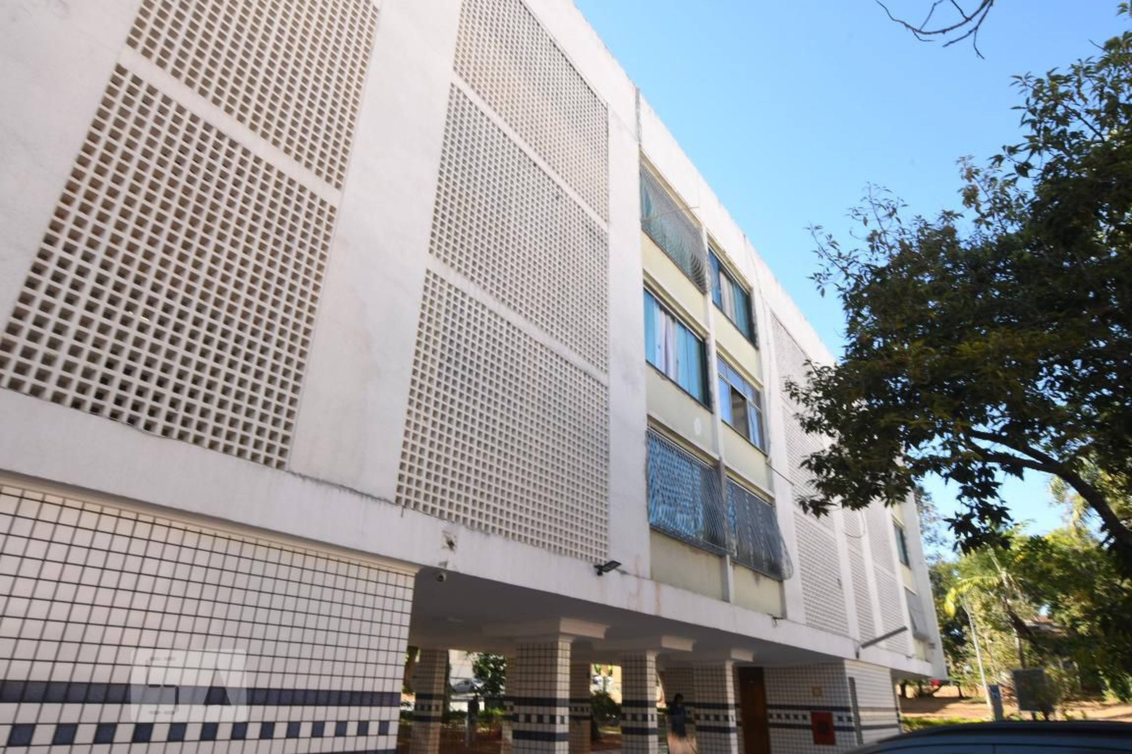 Fachada Condomínio em Shcn Sqn 411 - Brasília, Df, 70866-080, Brasil, bloco h