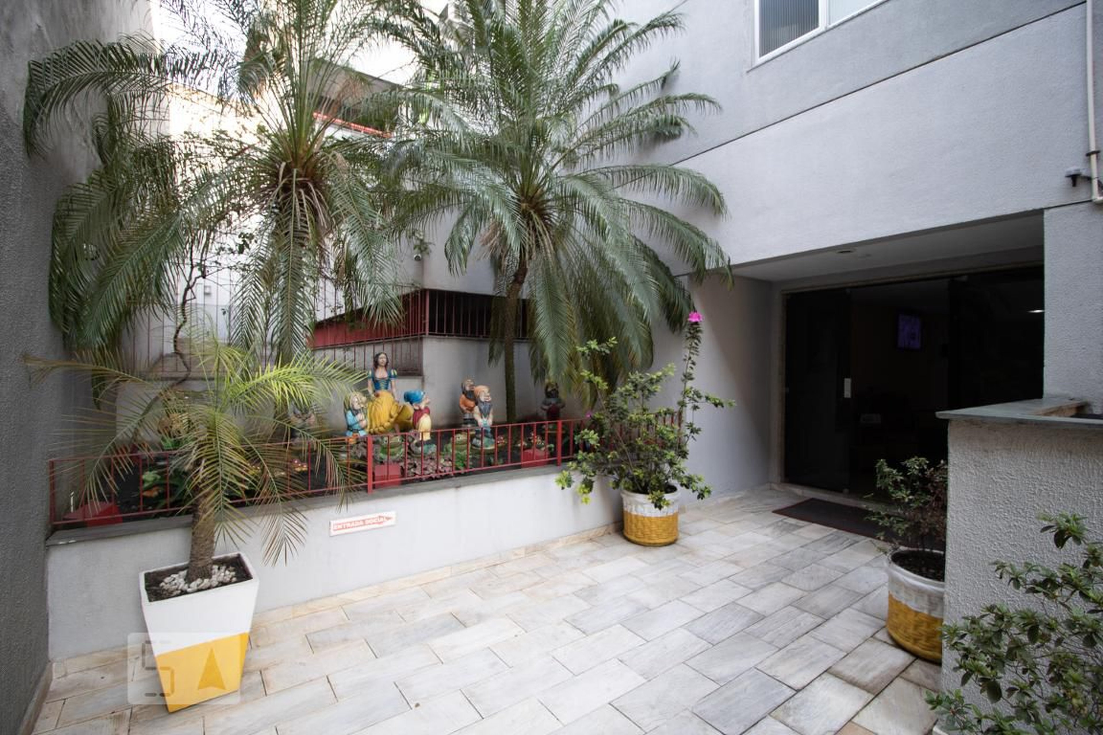 Entrada - Edifico Solar Bras de Pina