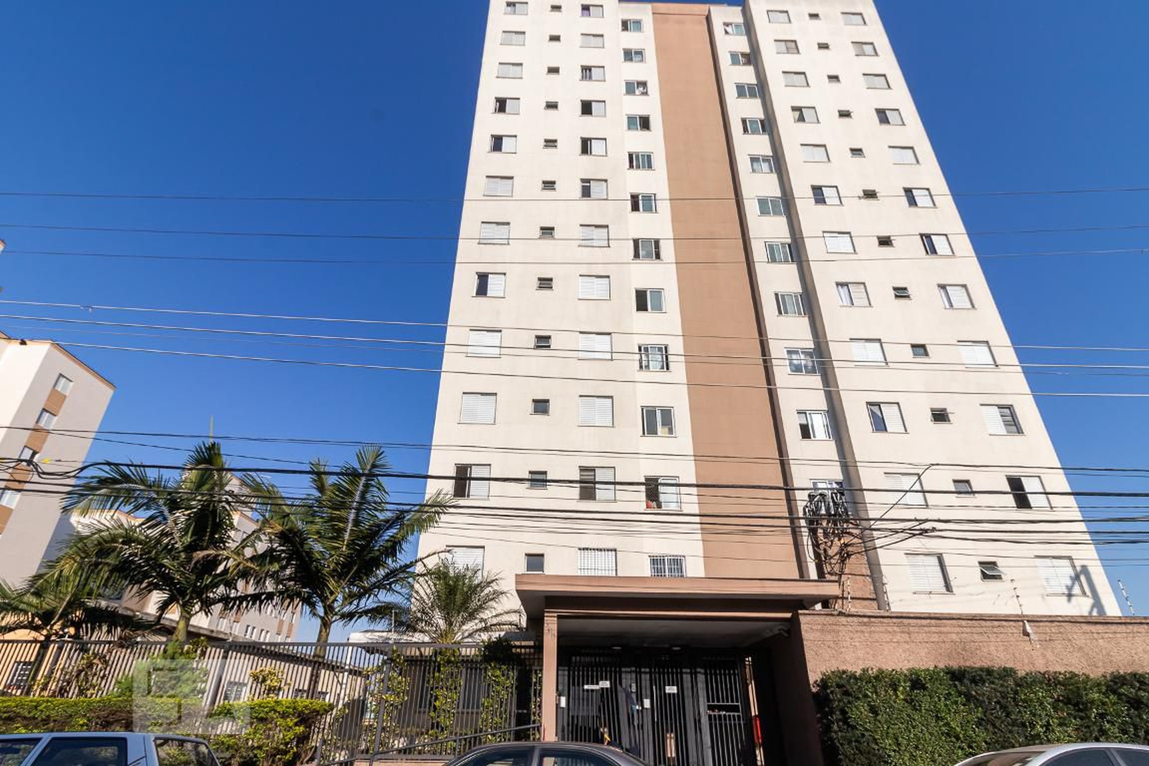 Fachada do Condomínio Condomínio Tarumã