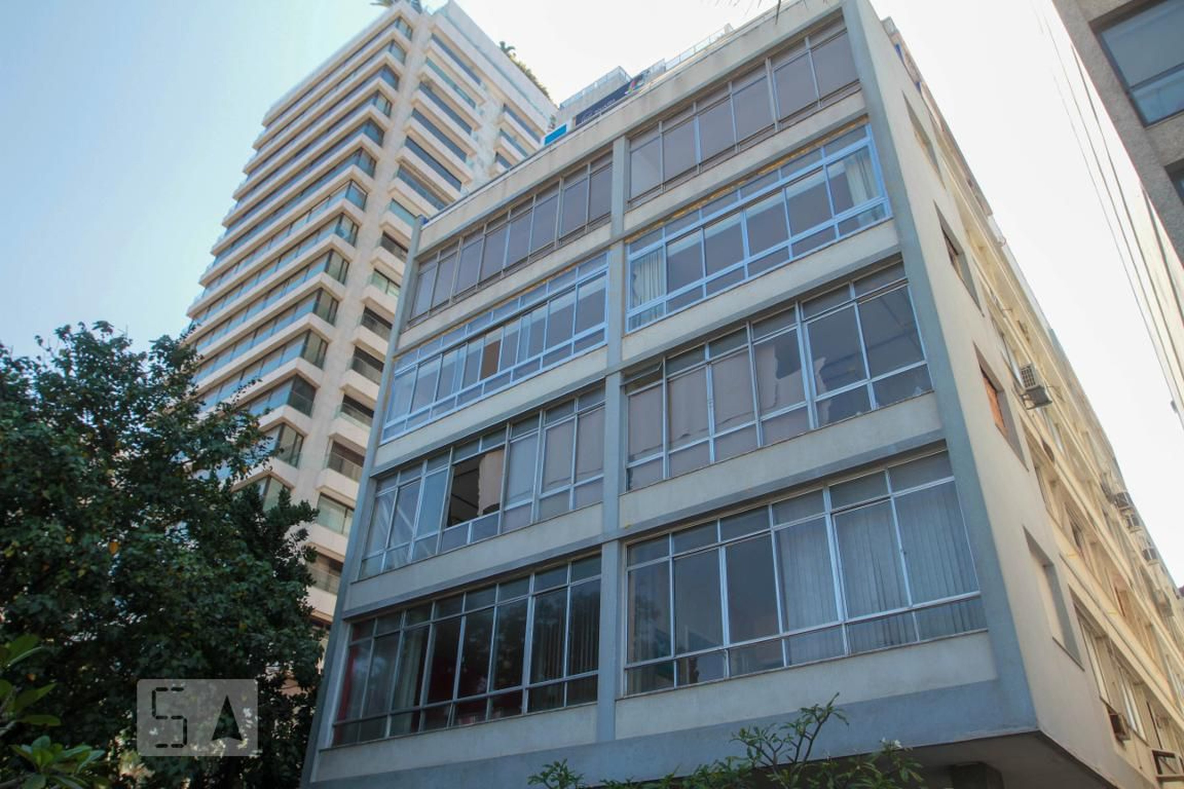 Fachada do Prédio Condomínio em Avenida Vieira Souto, 546