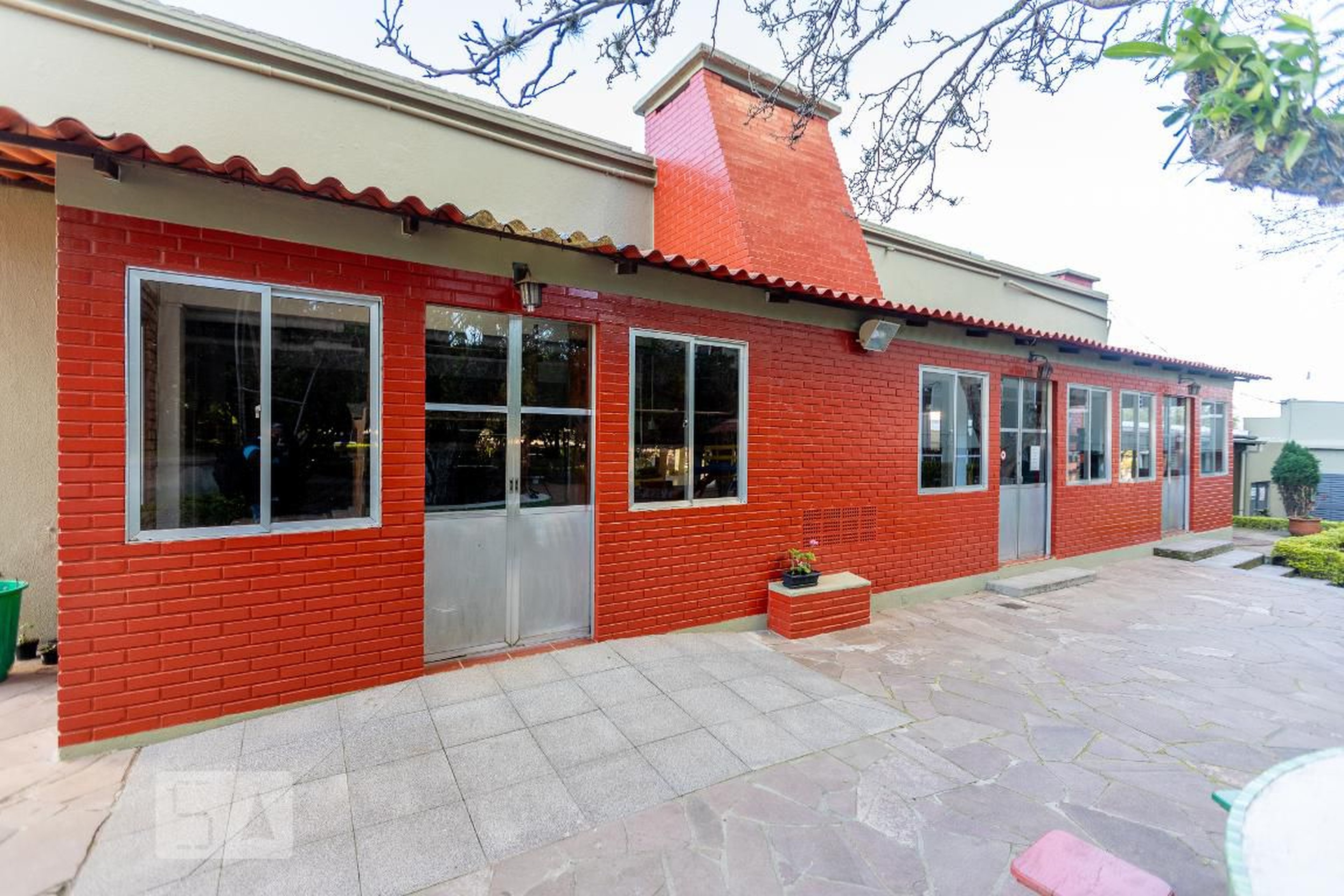 Churrasqueira - Plaza de Las Torres