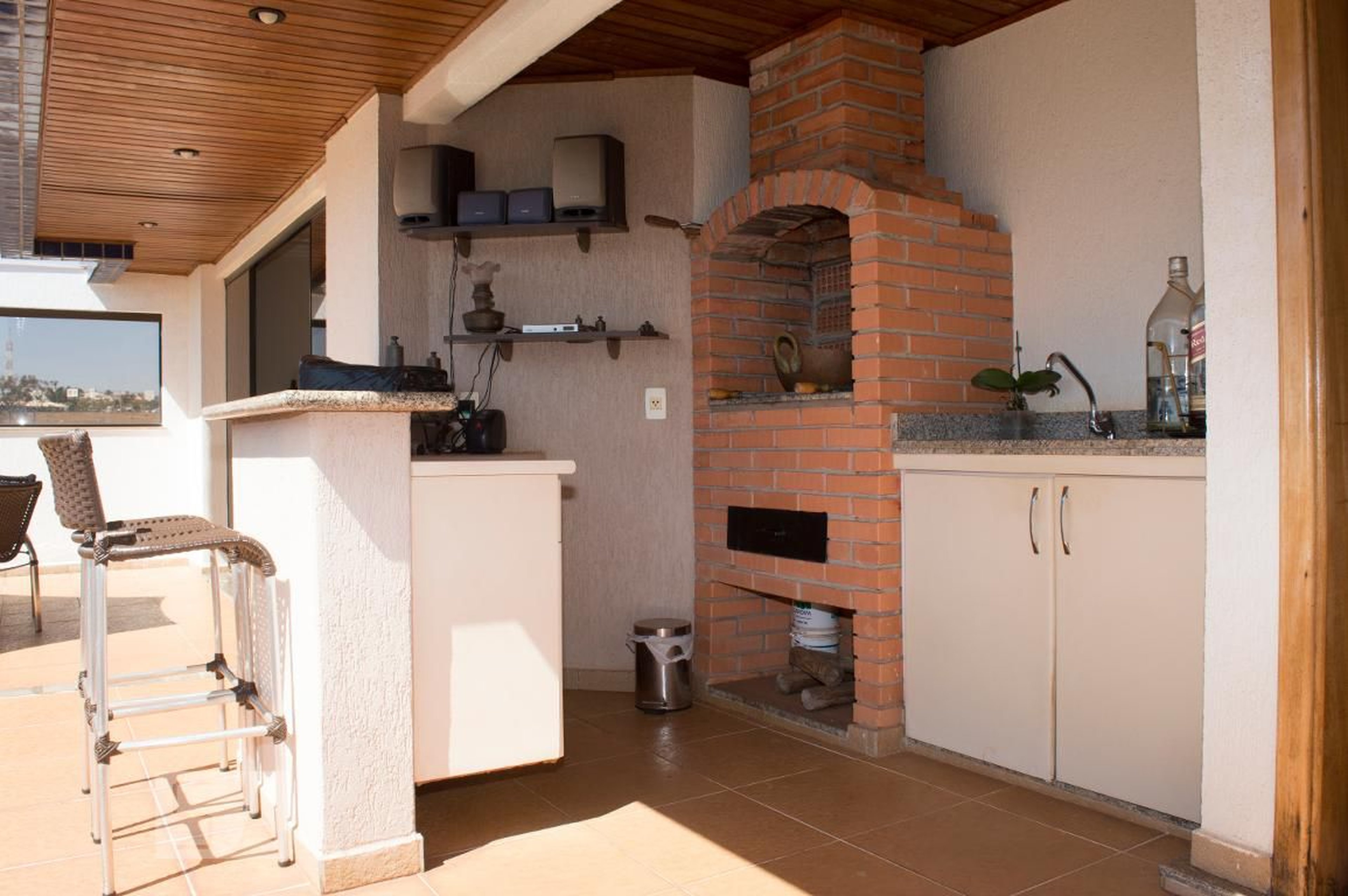 Churrasqueira - Edifício Portal da Colina