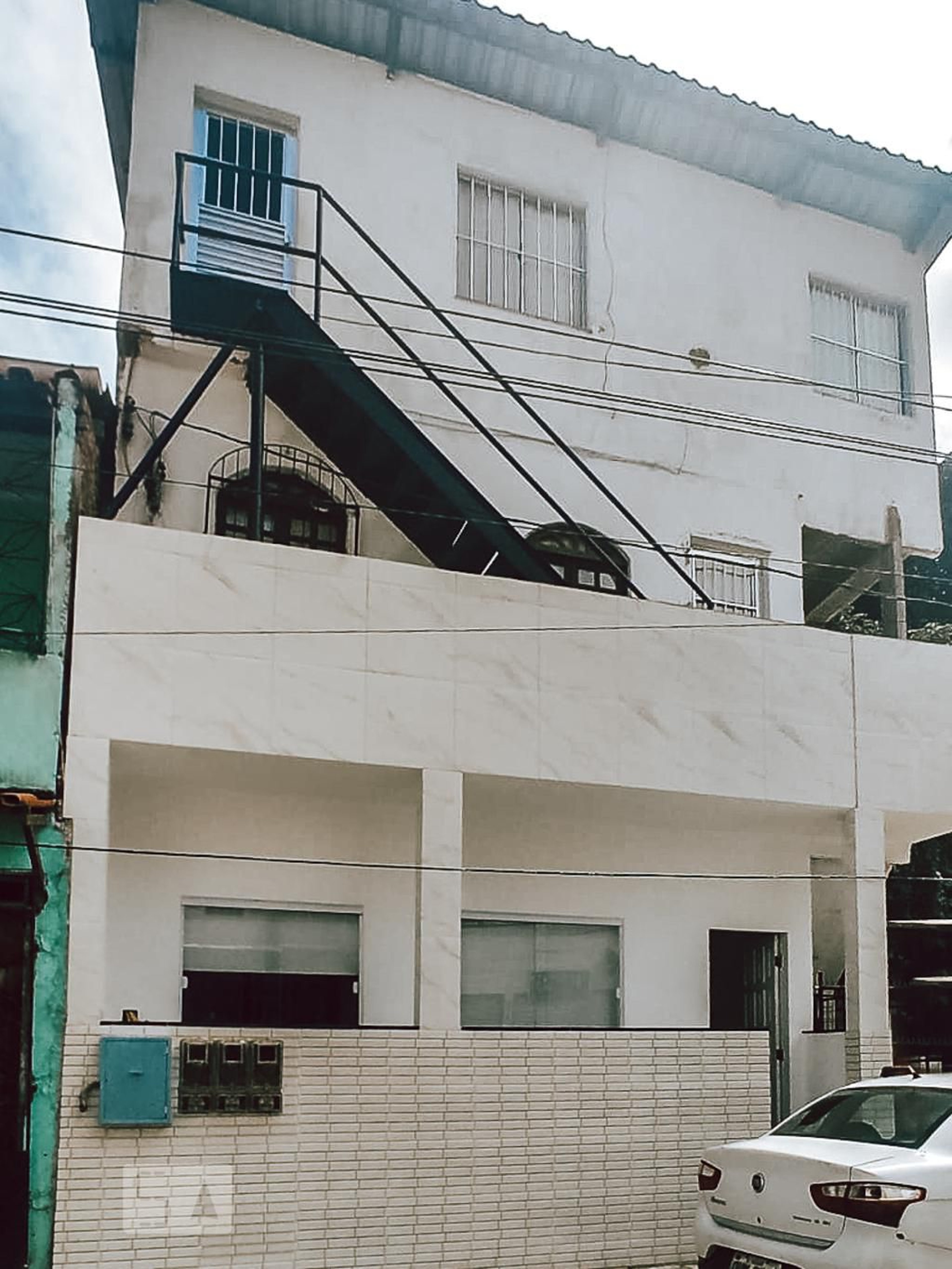 Fachada Condomínio em Jardim Santa Helena, 100