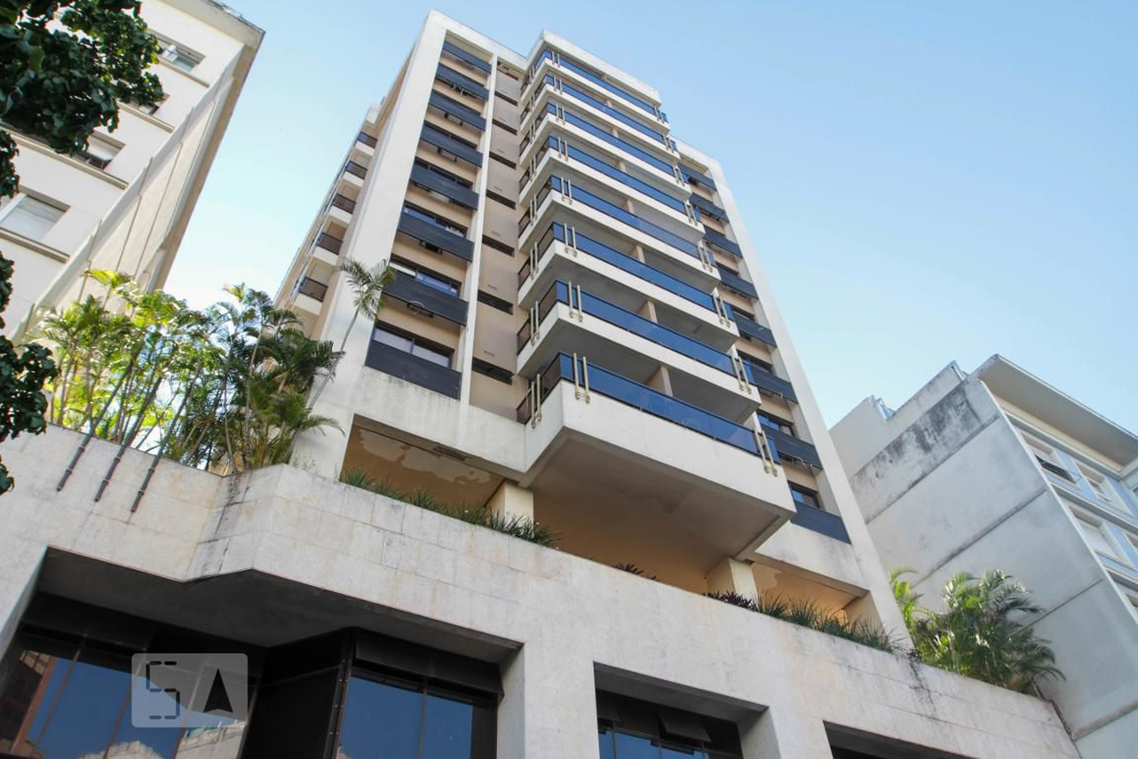 Fachada do Prédio Condomínio Leblon Inn Residence Service