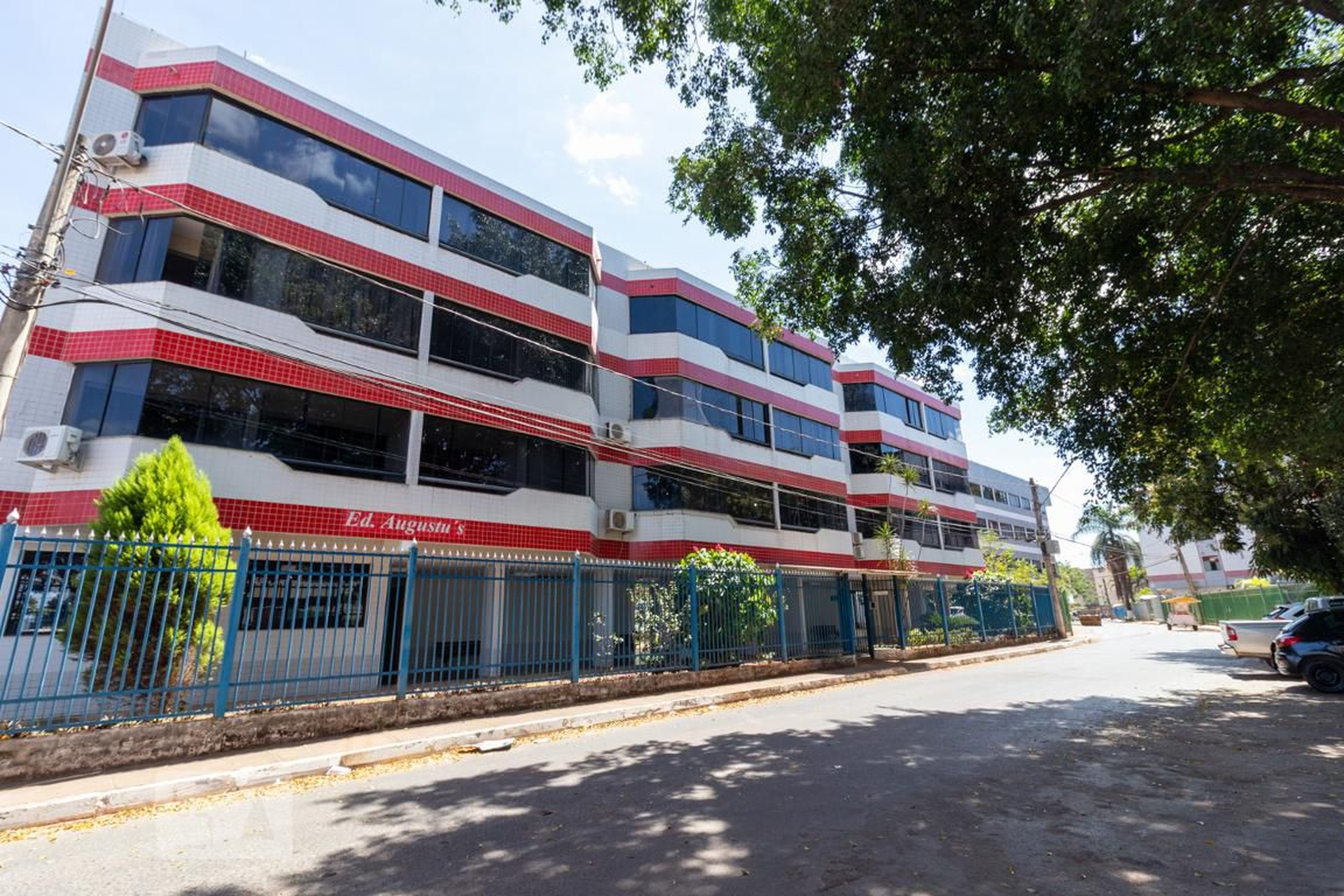 Fachada Condomínio em Eptg Qe 3, Bloco B-1