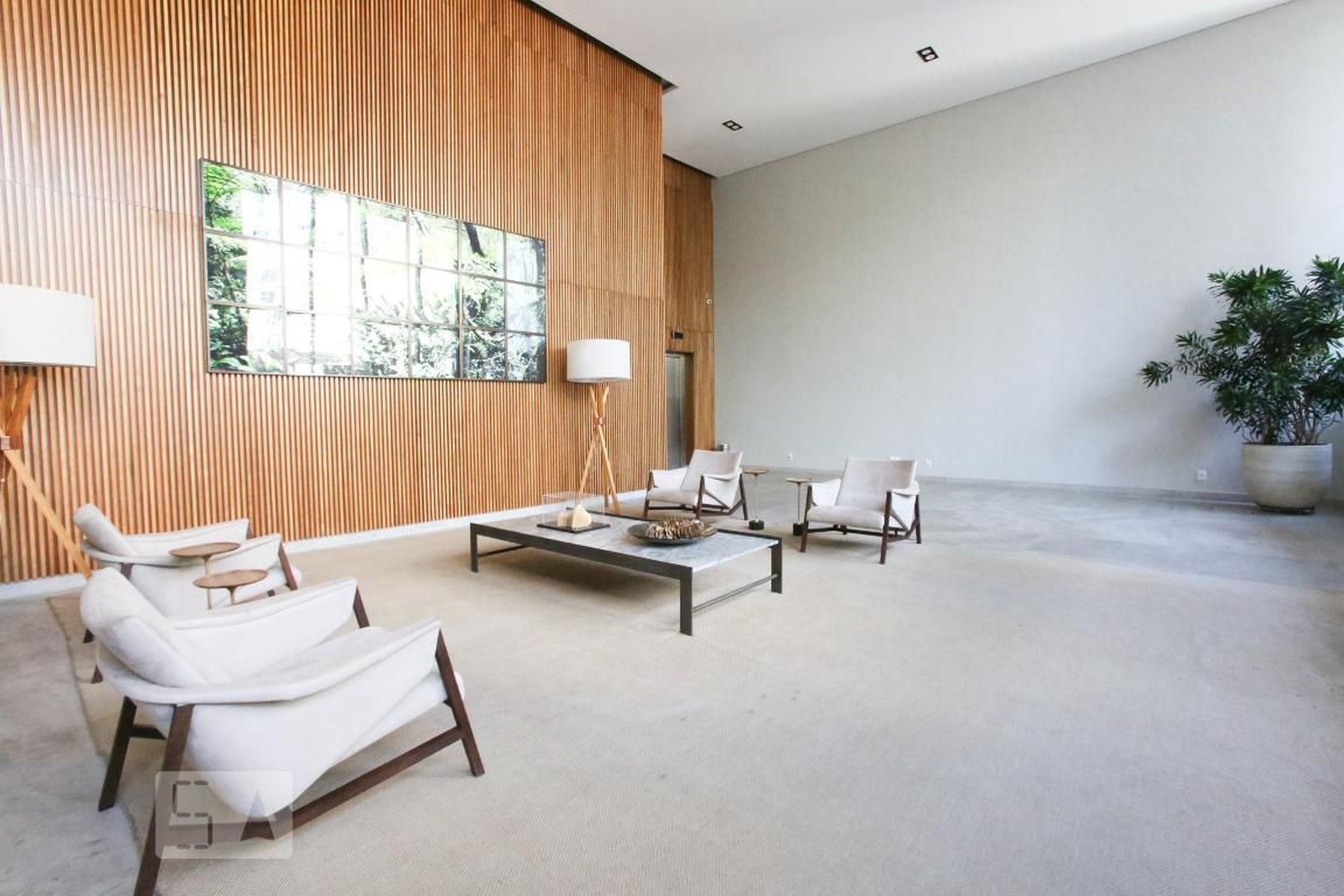 Hall de entrada Condomínio Casa Ferraz