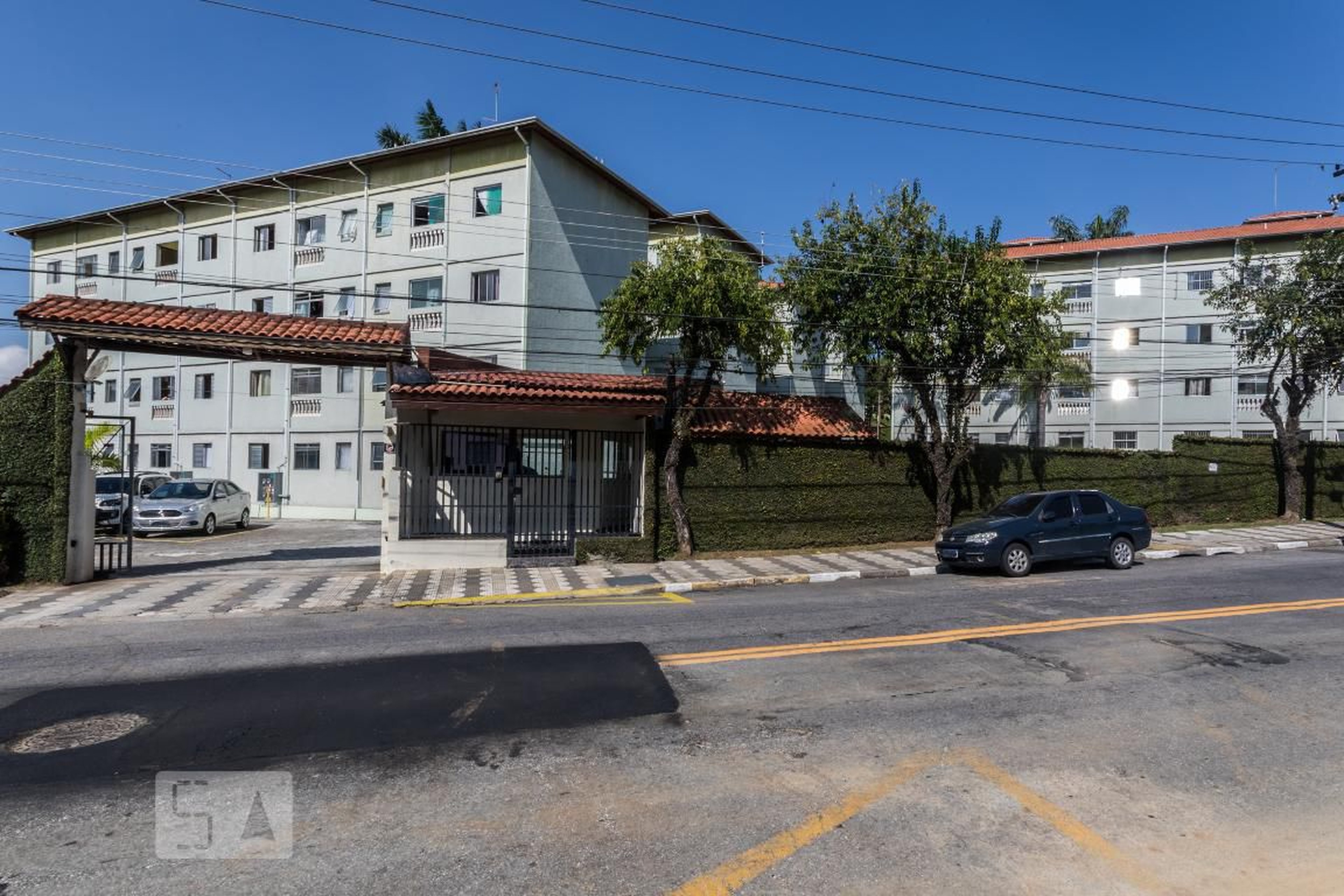 Fachada Condomínio em Rua Manoel Porcelli, 296