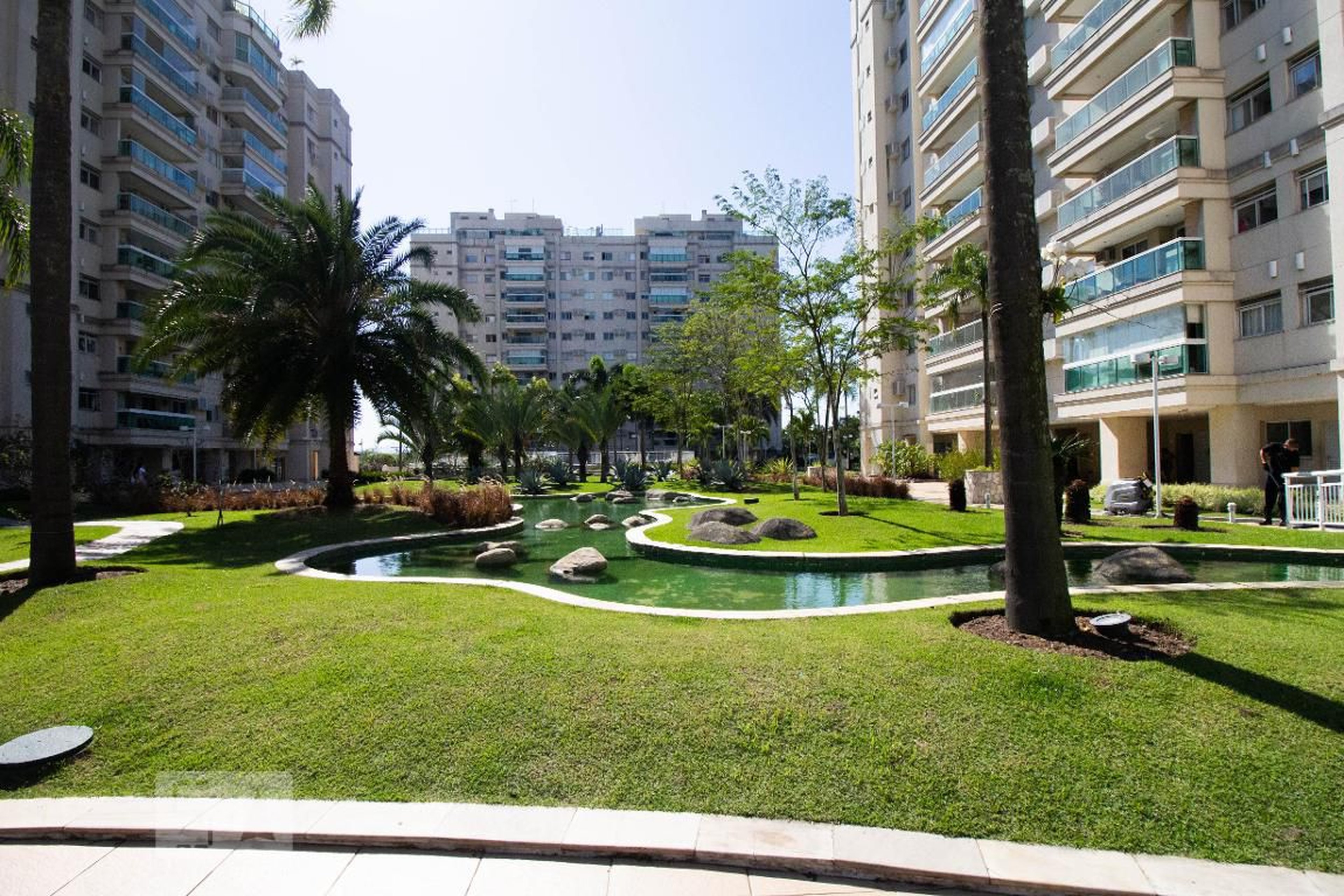 Condomínio - London Green