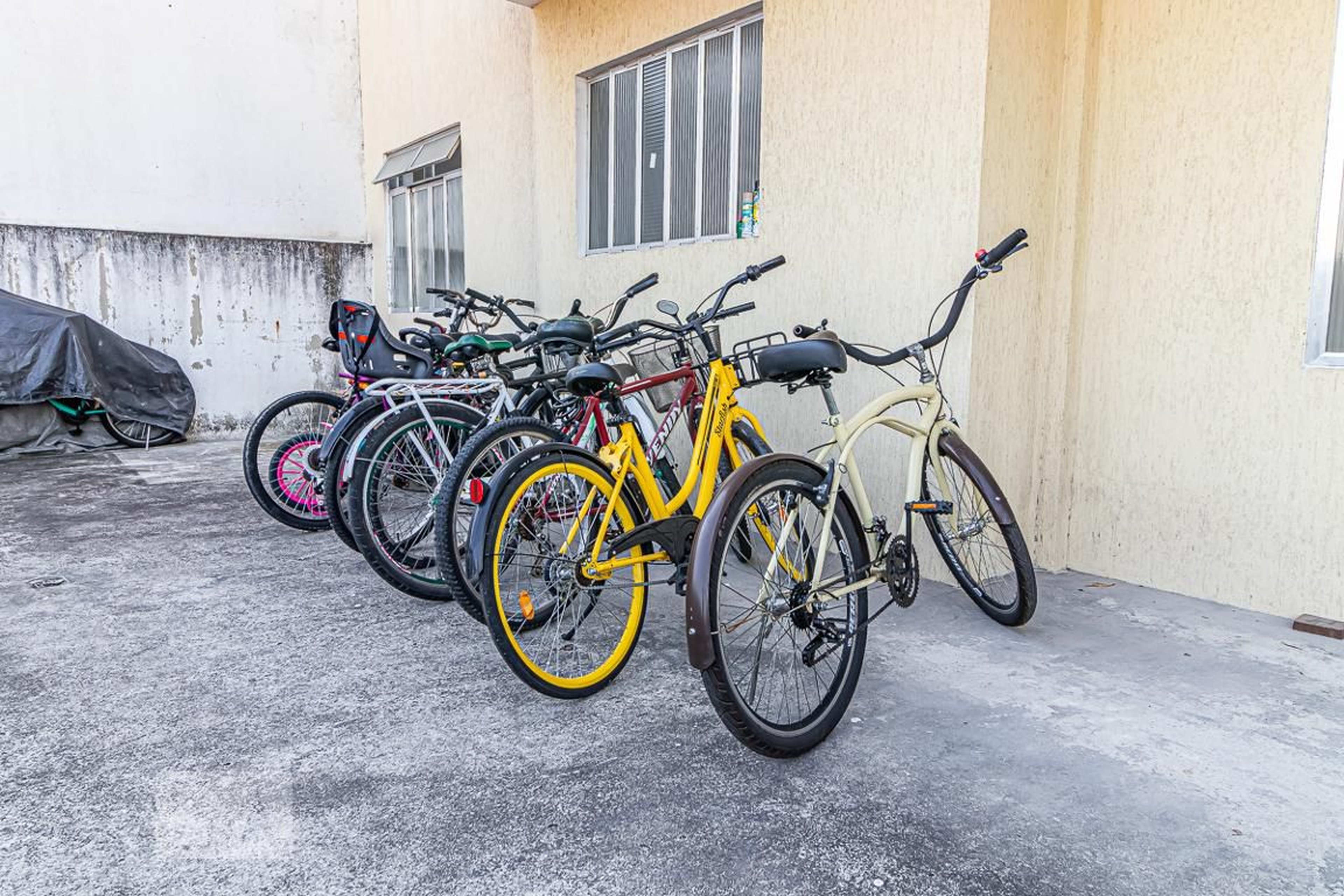 Bicicletário - Lírios da Curicica