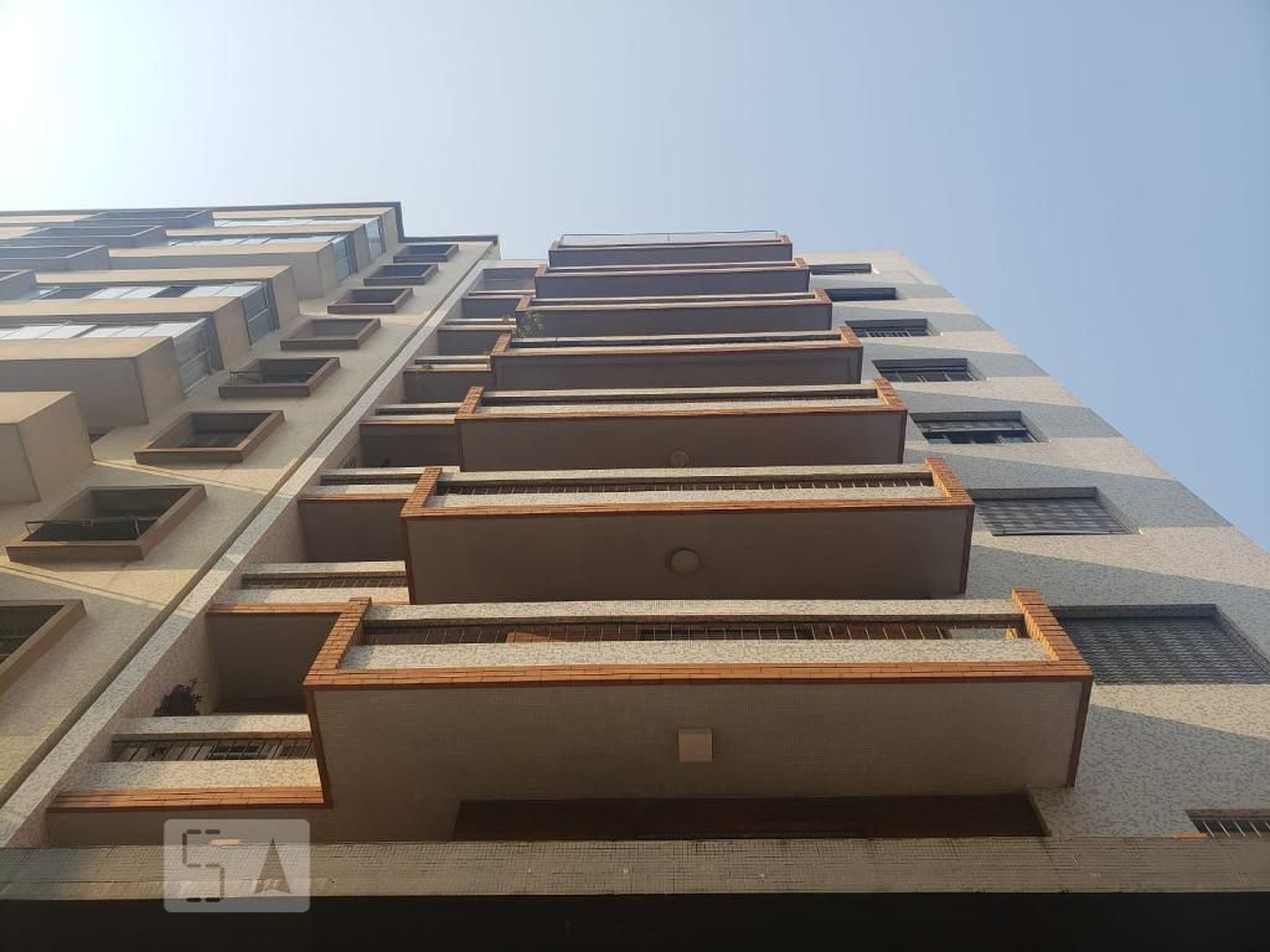 Fachada Condomínio em Rua Condessa de São Joaquim, 344