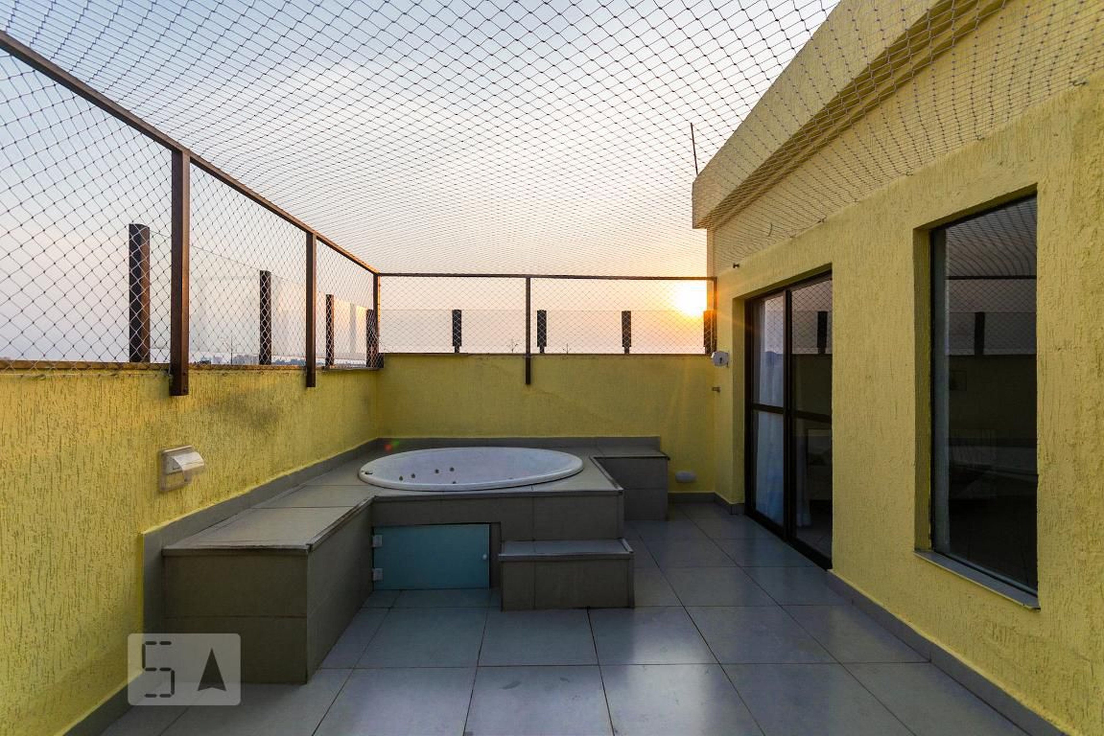 Piscina - Edifício Saint Remy