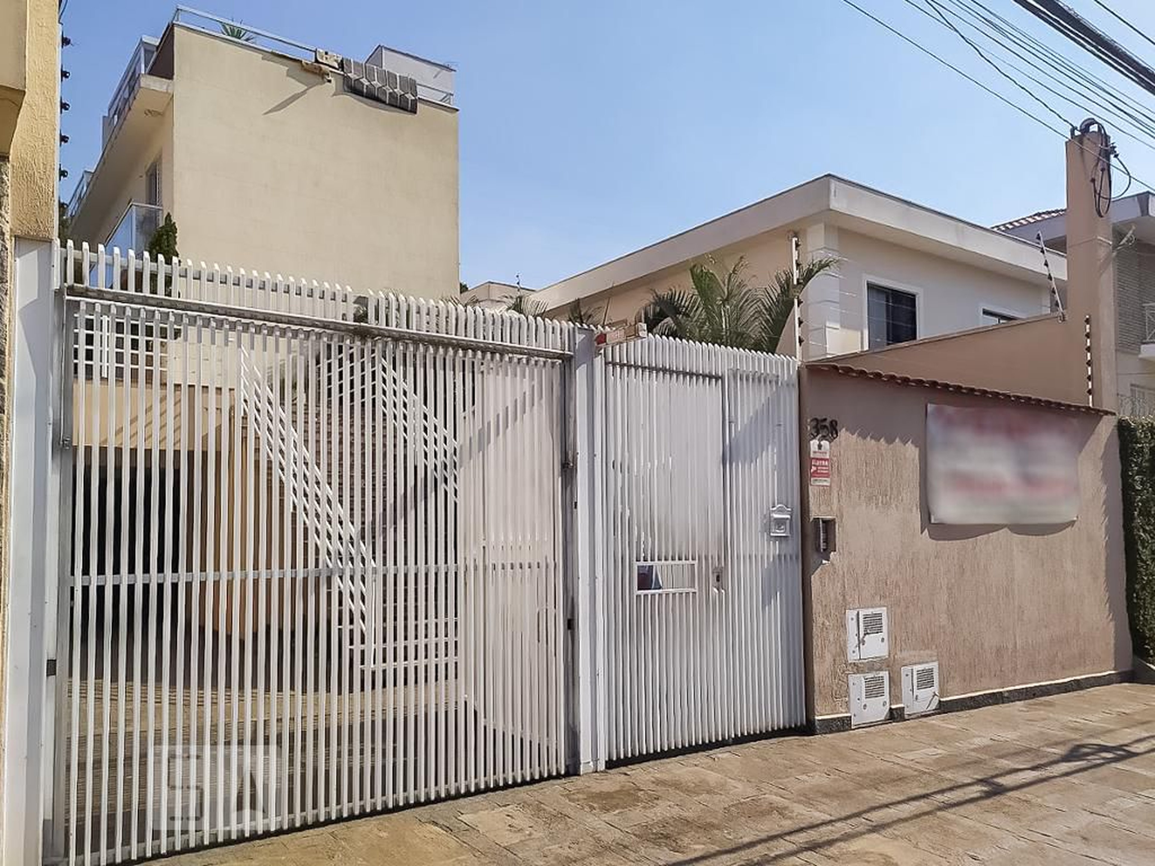 Fachada Condomínio Las Palmas